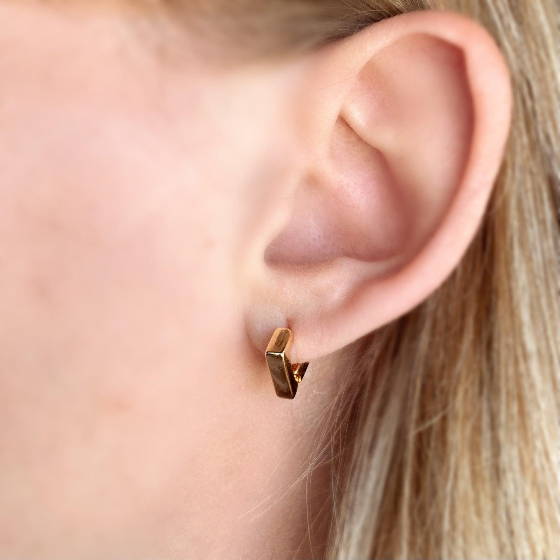 GoldFi 18k Gold Filled Diamond Shaped Clicker Earrings