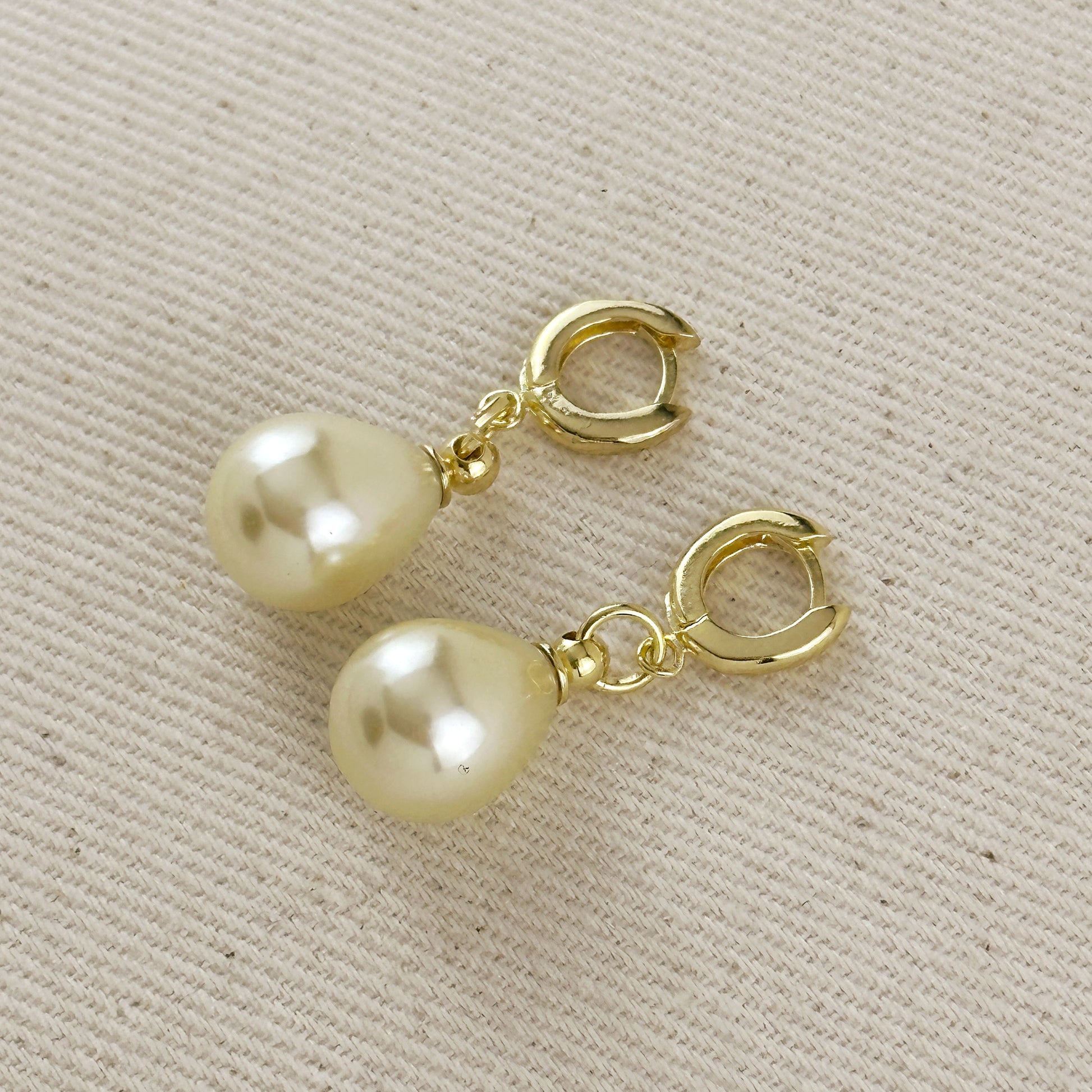 18k Gold Filled Teardrop Pearl Hoop Earrings