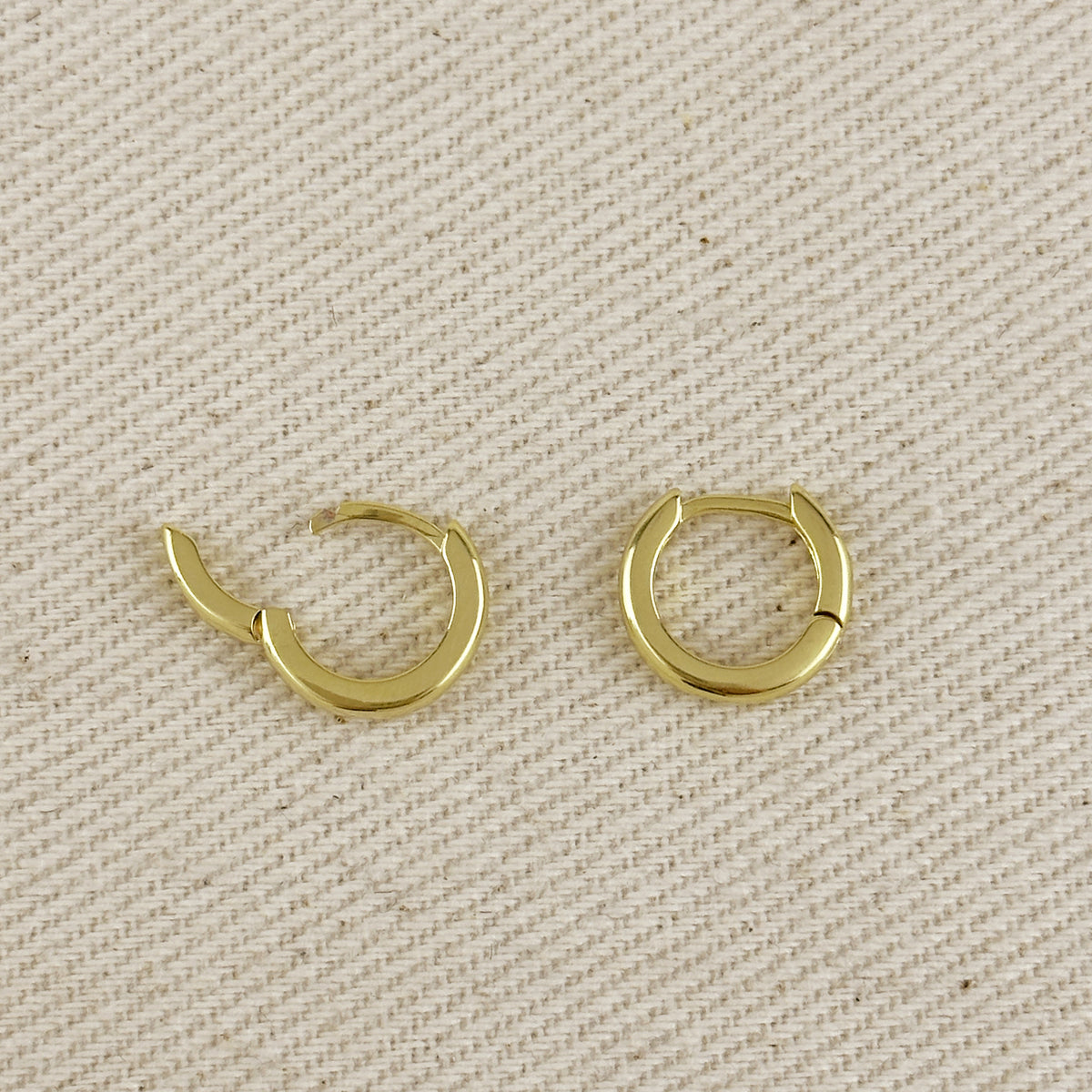 18K Gold Filled 3/4 Hinge Huggie Hoop Earrings