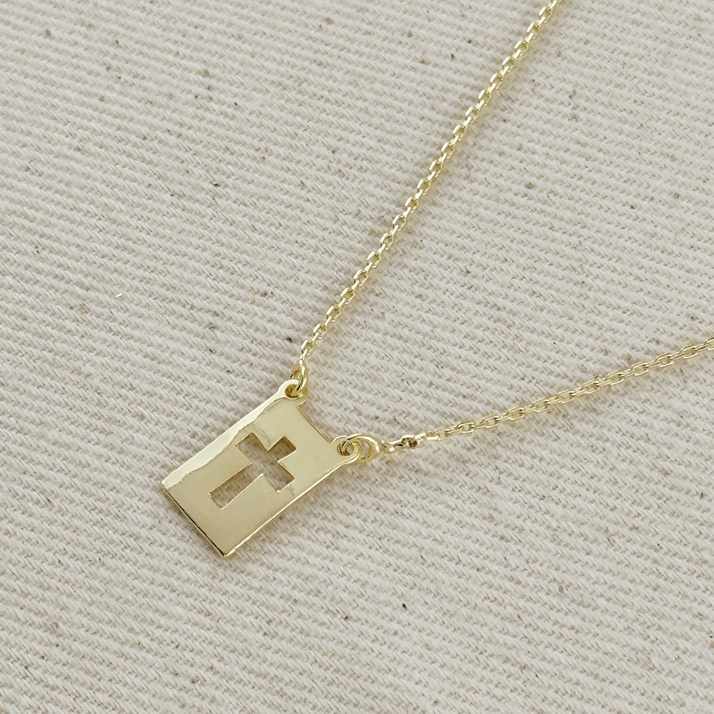 18k Gold Filled Cross Plate Necklace