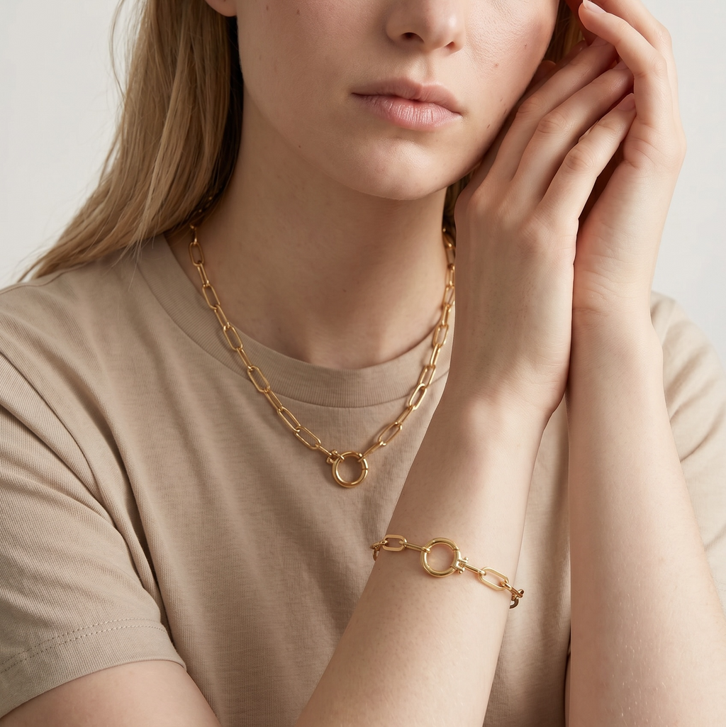 18k Gold Filled Paperclip Chain With Round Clicker Clasp Bracelet
