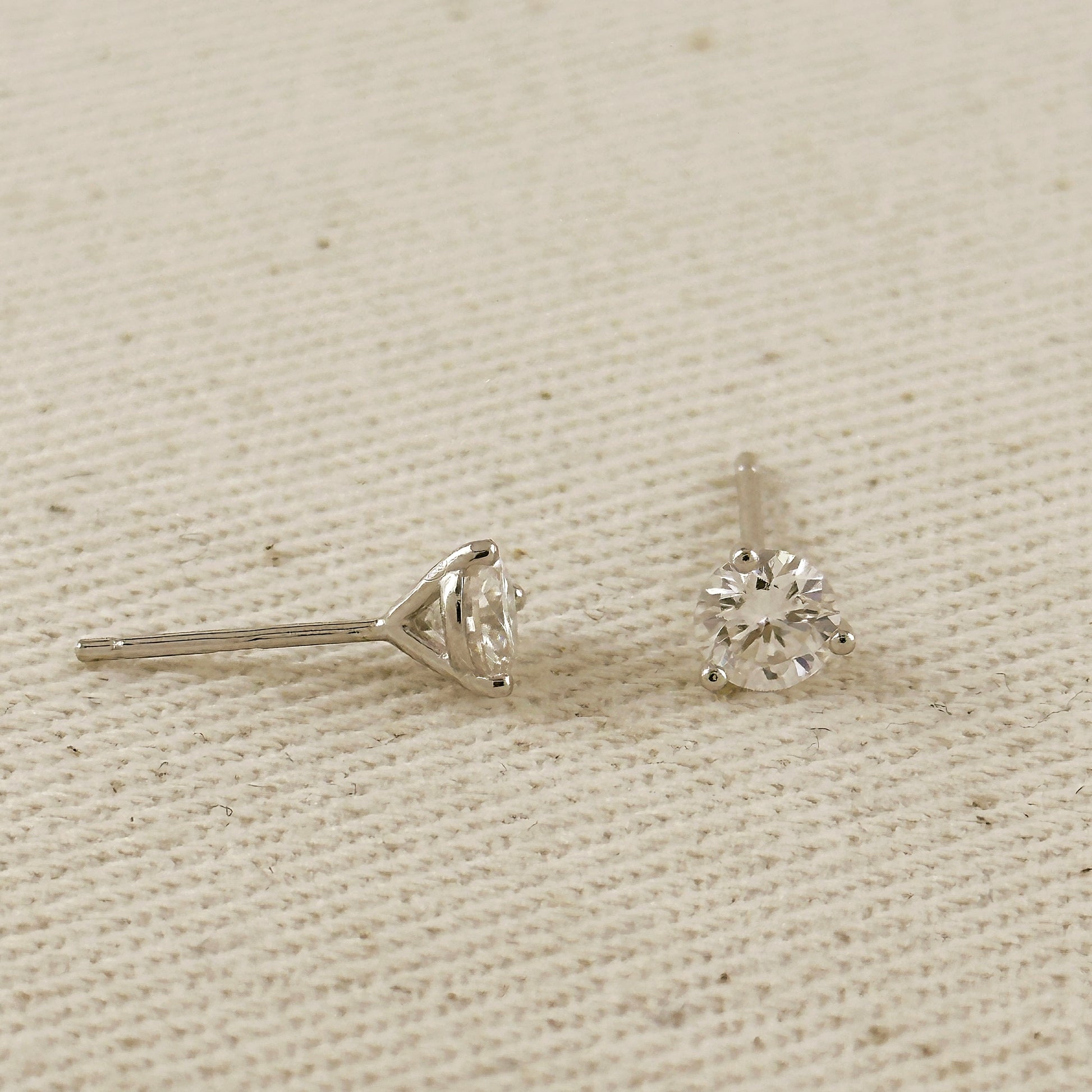 .925 Sterling Silver Rhodium Plated 1.0ct Moissanite Stud Earrings
