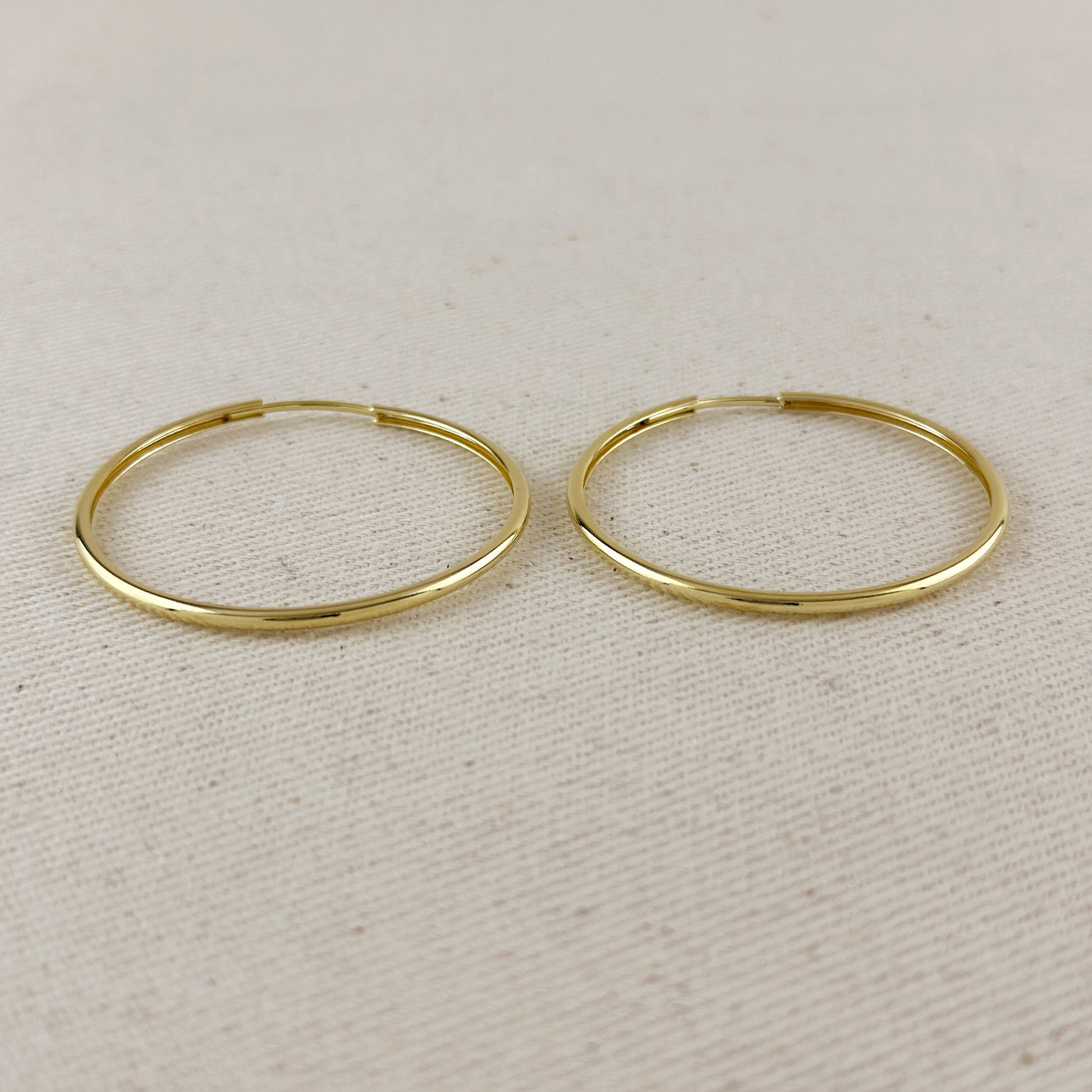 18k Gold Filled Hollowed Endless Continuous Hoop Earrings