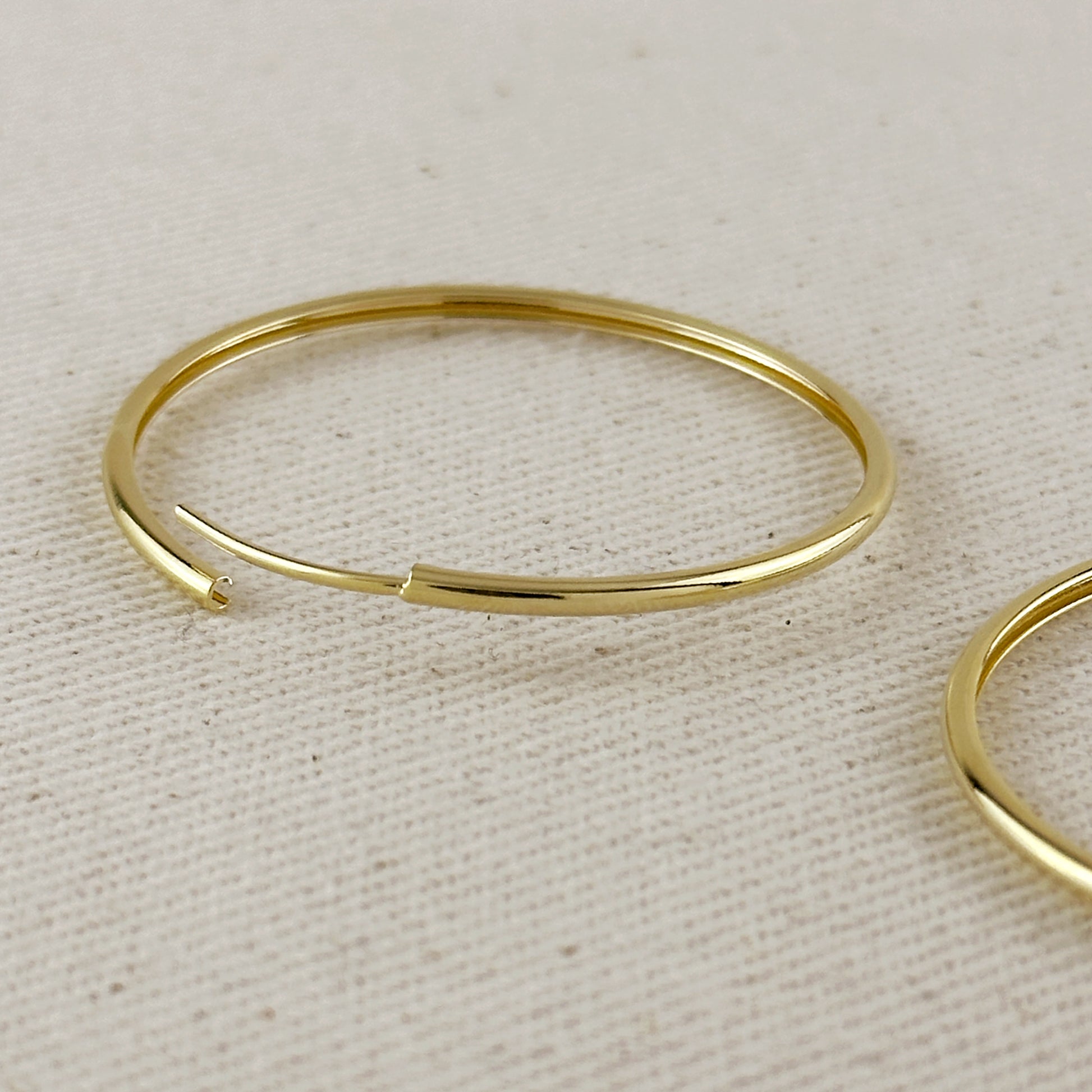 18k Gold Filled Hollowed Endless Continuous Hoop Earrings