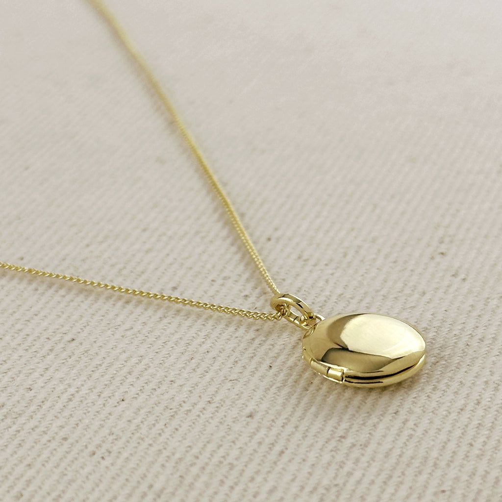 18k Gold Filled Round Locket Necklace