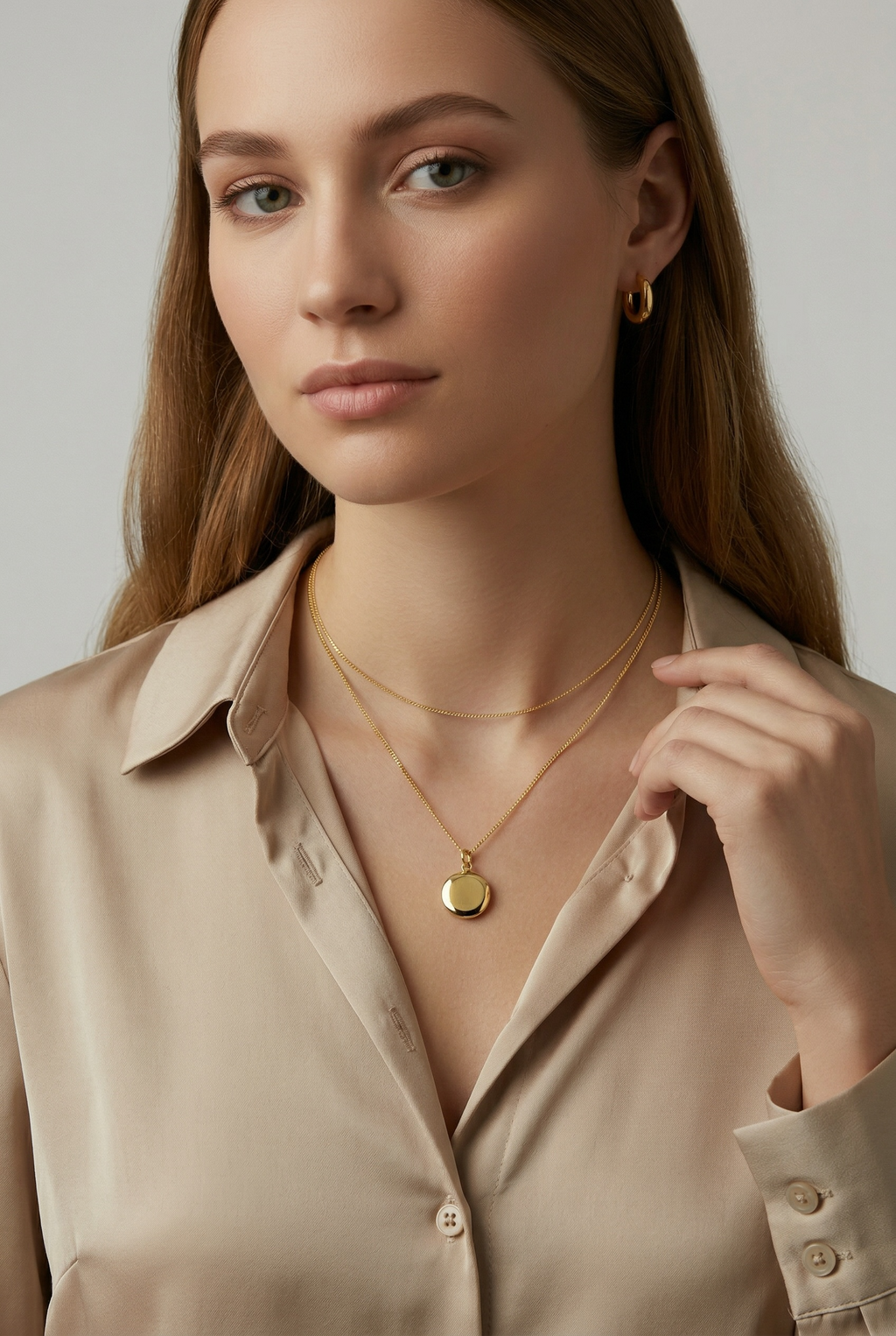 18k Gold Filled Round Locket Necklace