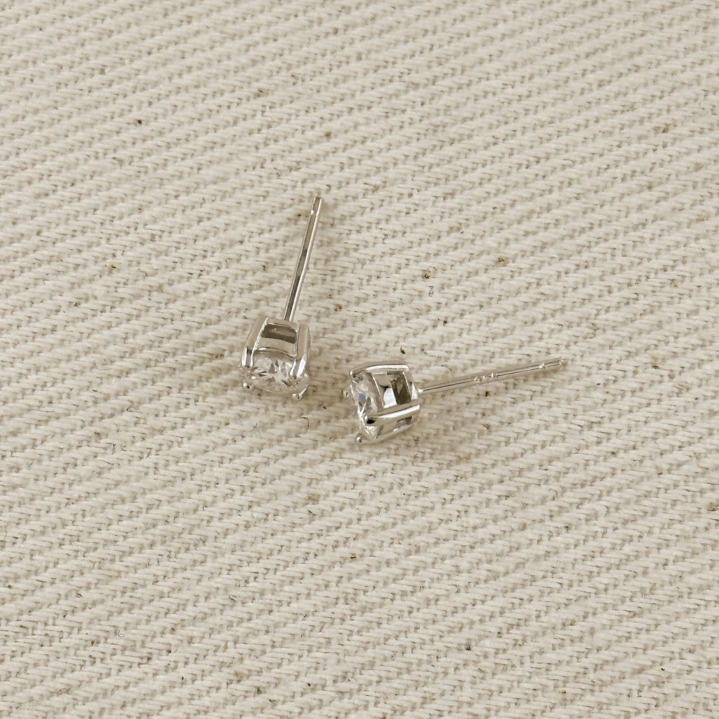 .925 Sterling Silver Rhodium Plated 5.0 mm Round Cut Moissanite Stud