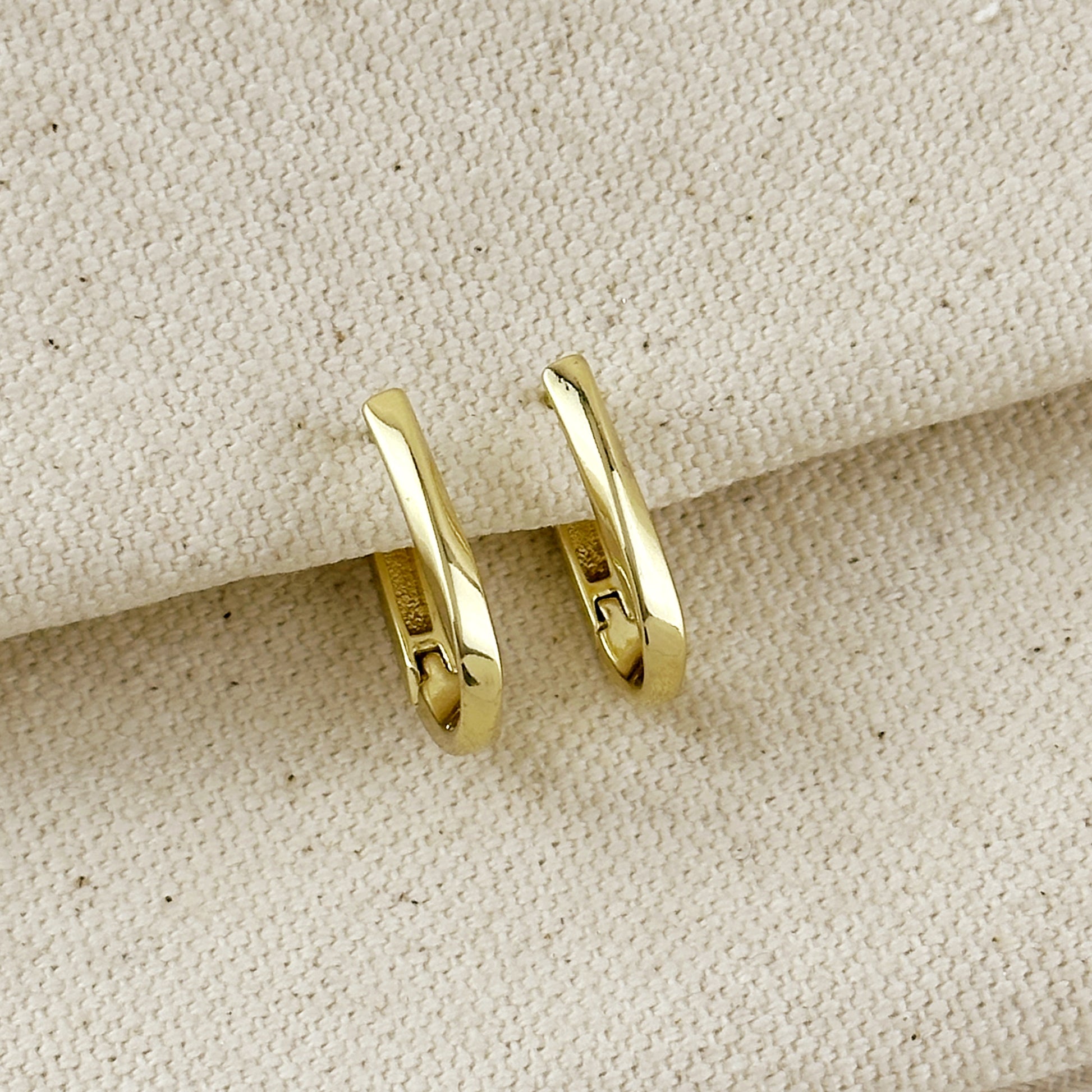 18k Gold Filled Slight Twist Oblong Hoop Earrings