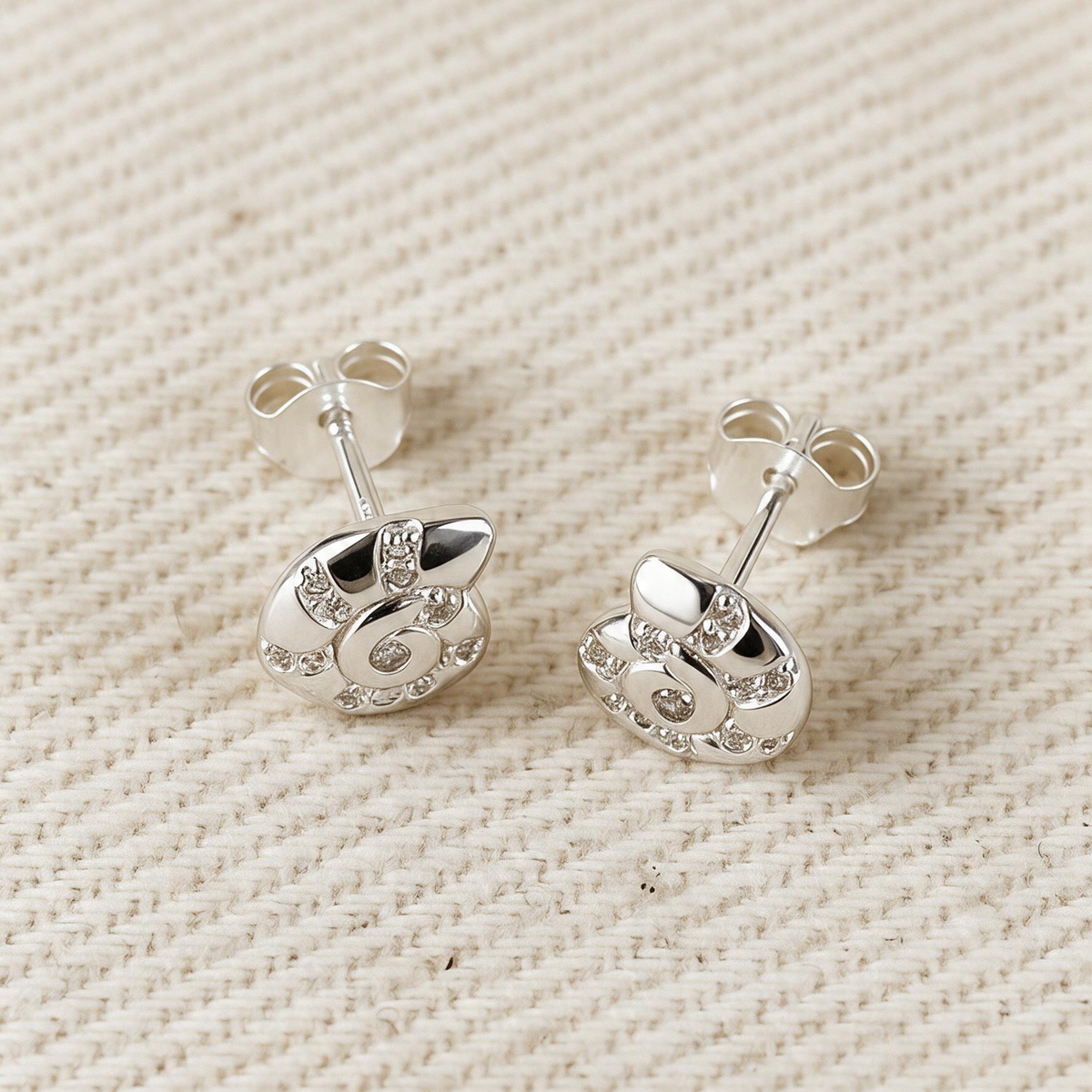 .925 Sterling Silver Shell Stud