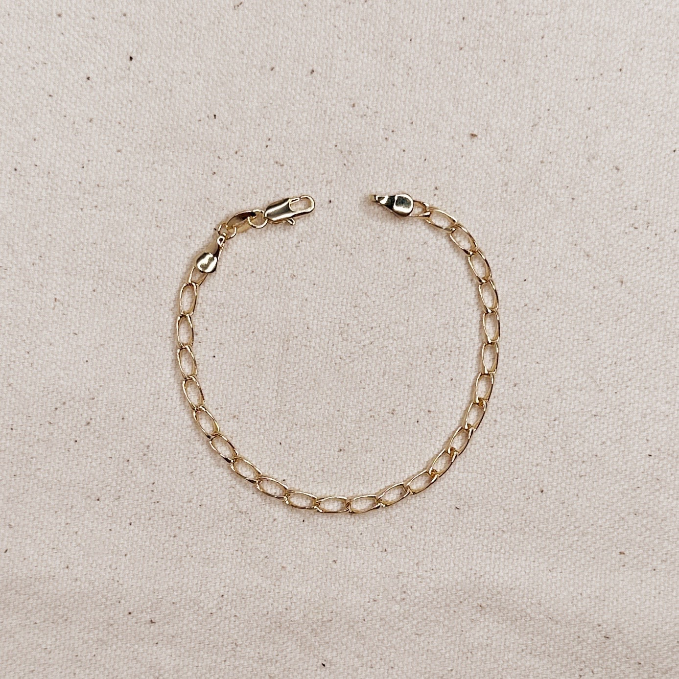 18k Gold Filled Slight Twist Link Bracelet