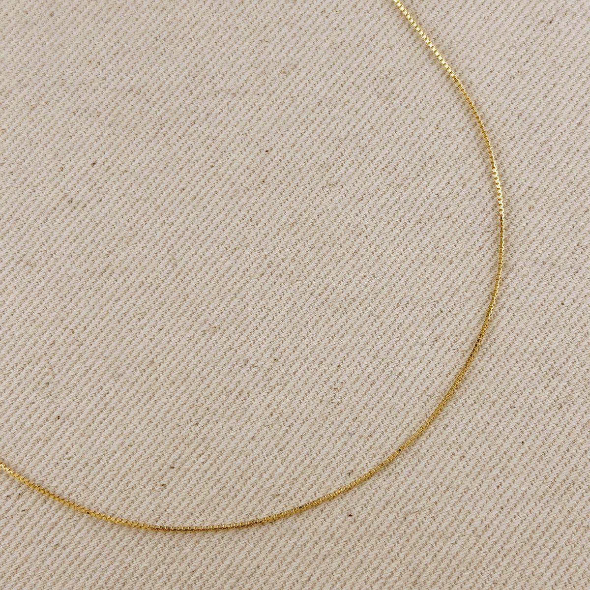 18k Solid Gold 0.8mm Slide Box Chain