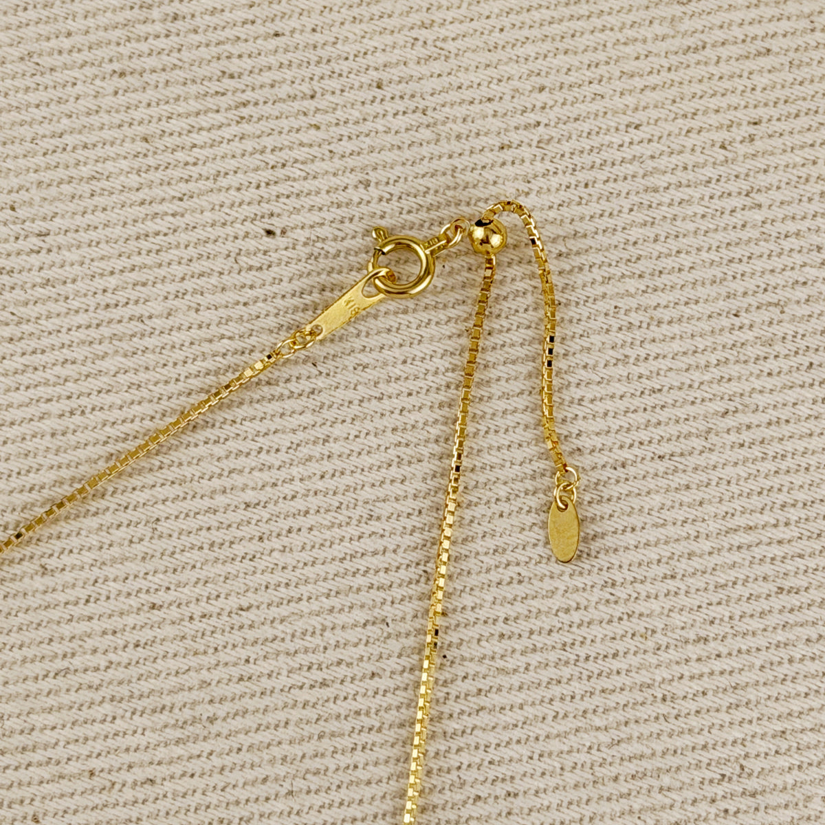 18k Solid Gold 0.8mm Slide Box Chain