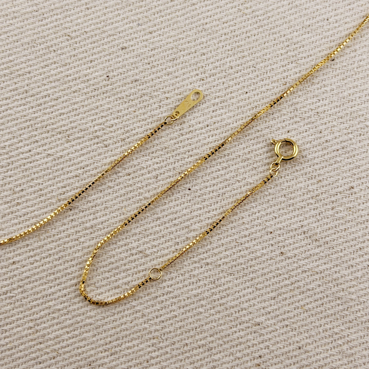 18k Solid Gold 0.8mm Box Chain