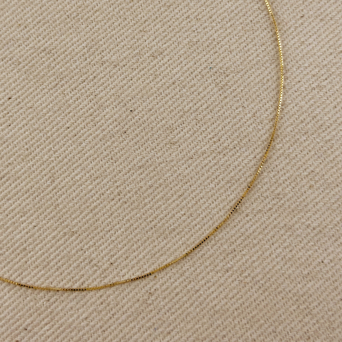 18k Solid Gold 0.5mm Box Chain