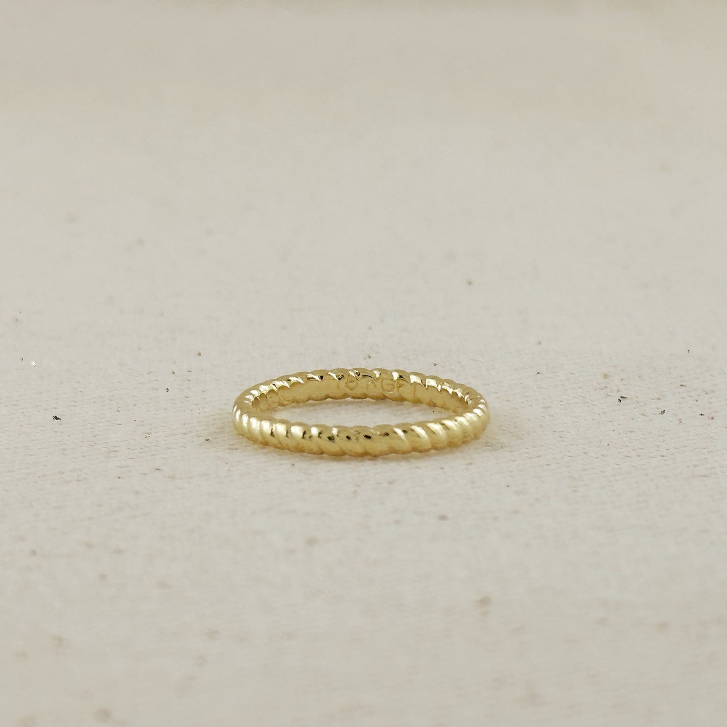 18k Gold Filled Twisted Design Band Ring