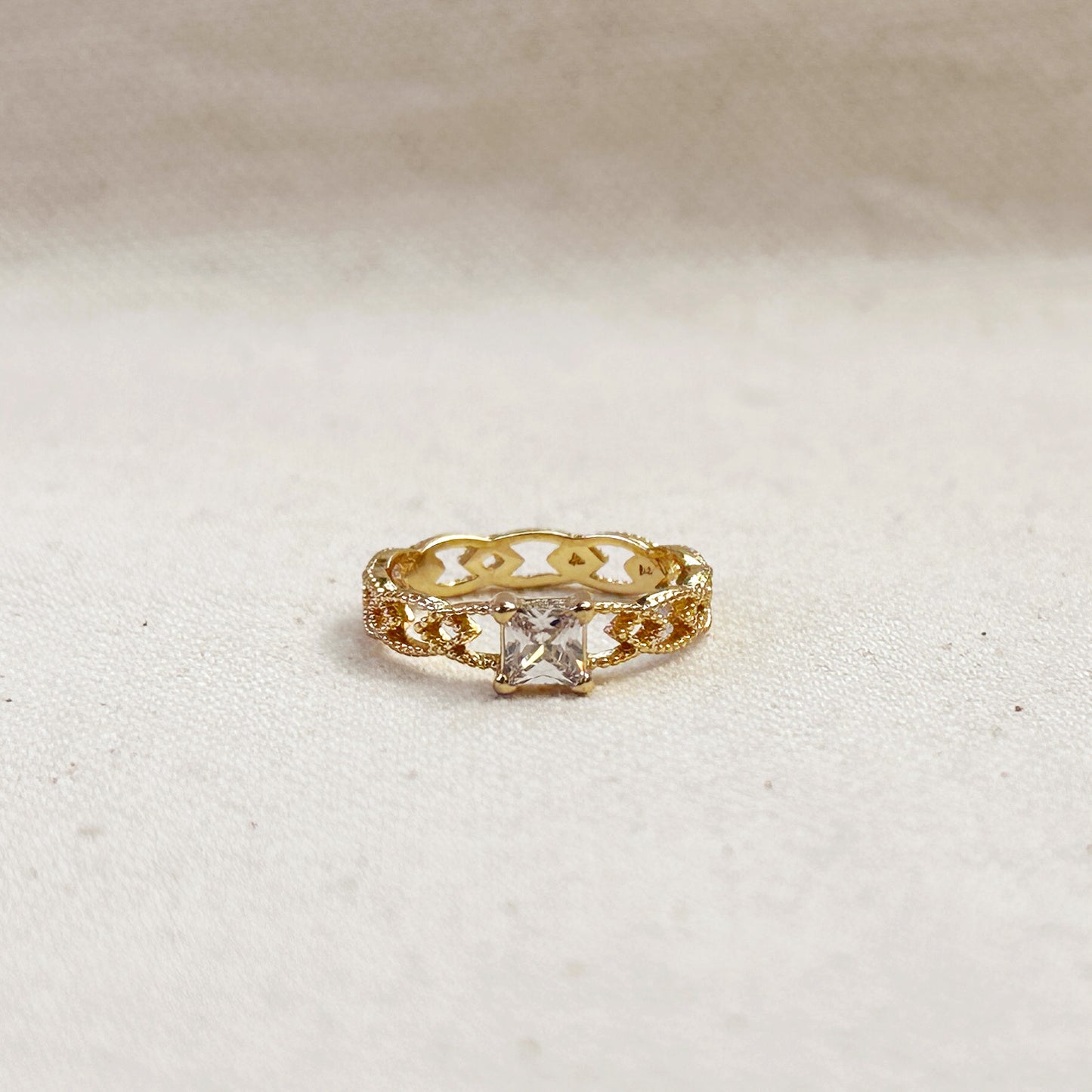 18k Gold Filled CZ Princess Cut With Vintage Detailed Band Ring