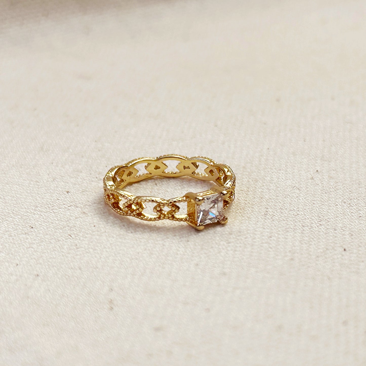 18k Gold Filled CZ Princess Cut With Vintage Detailed Band Ring