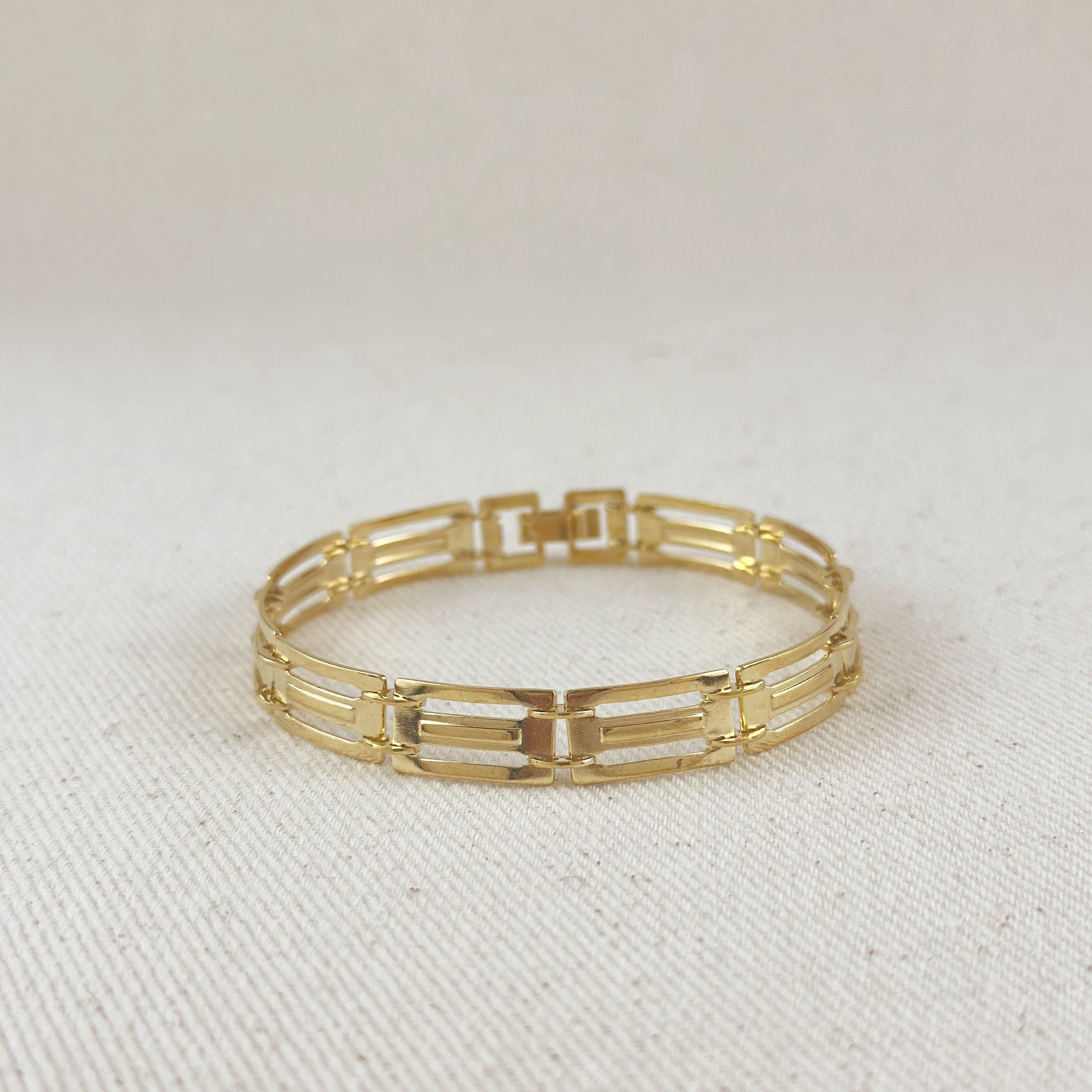 Wide Detailed Watch Band Style Bracelet