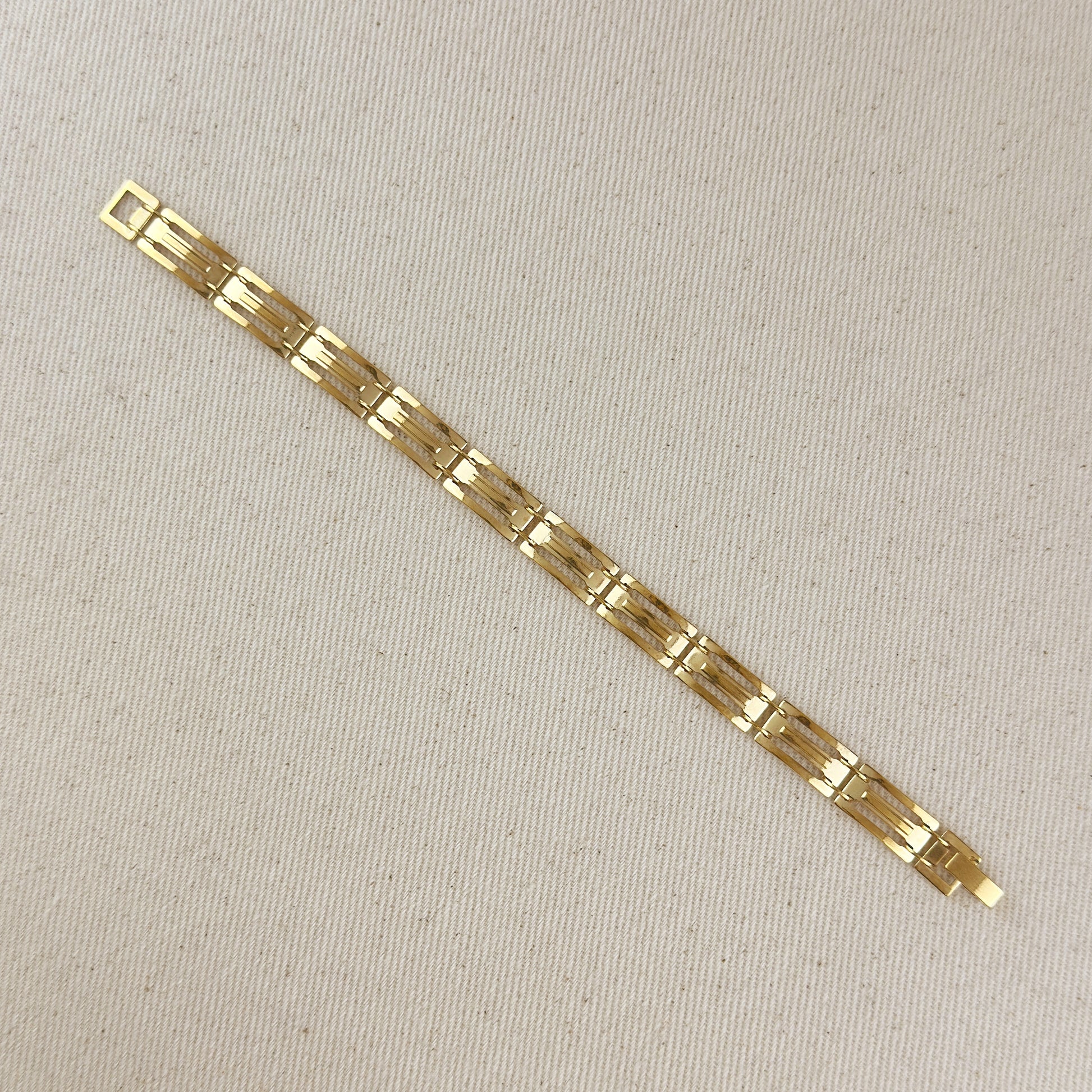 Wide Detailed Watch Band Style Bracelet