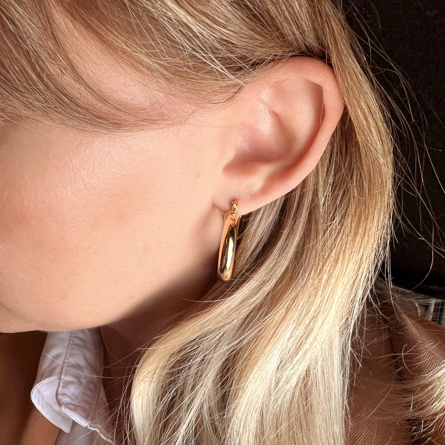 GoldFi 18k Gold Filled Classic 25mm Tube Hoop Earrings