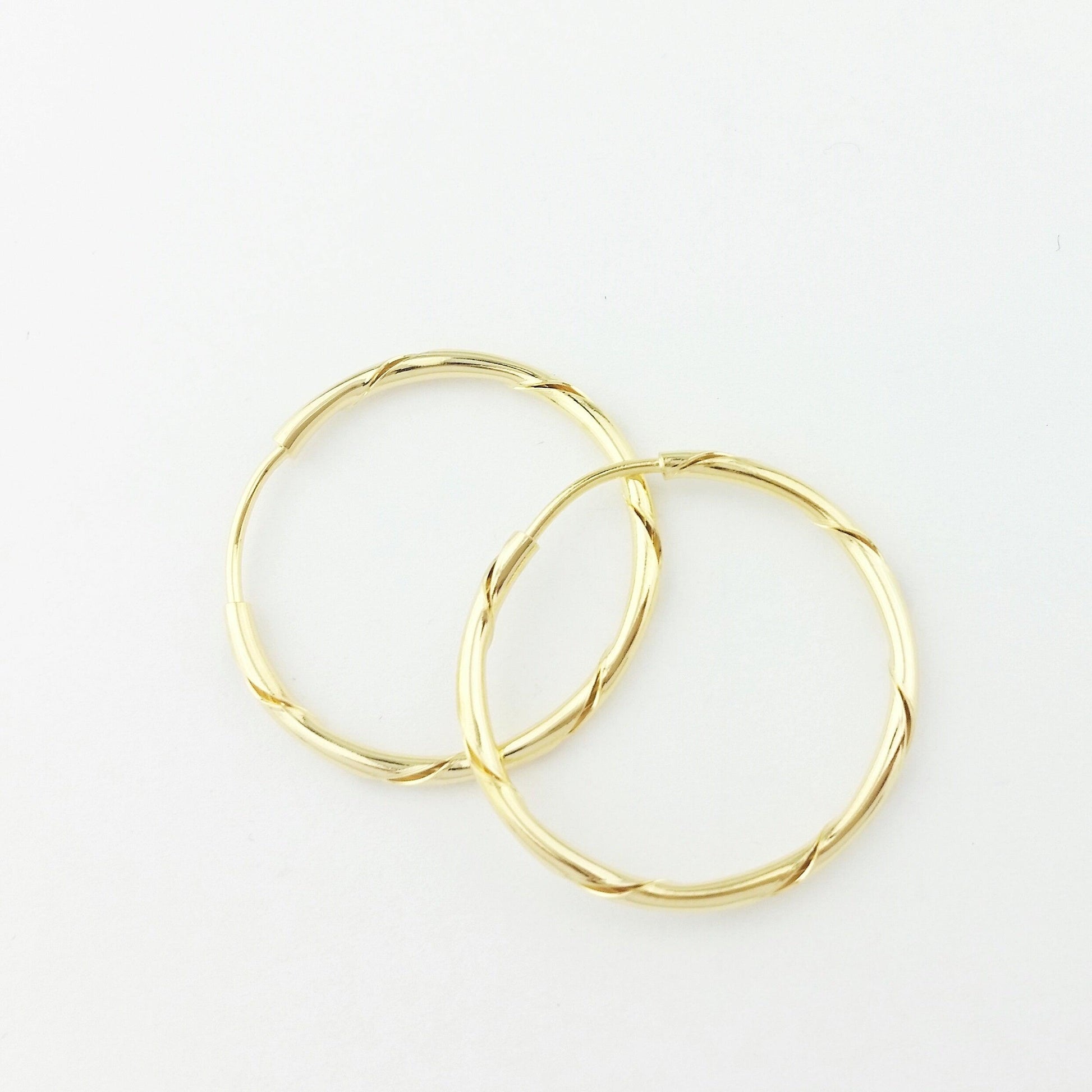 25mm Tube Hoops - Rowe Boutique