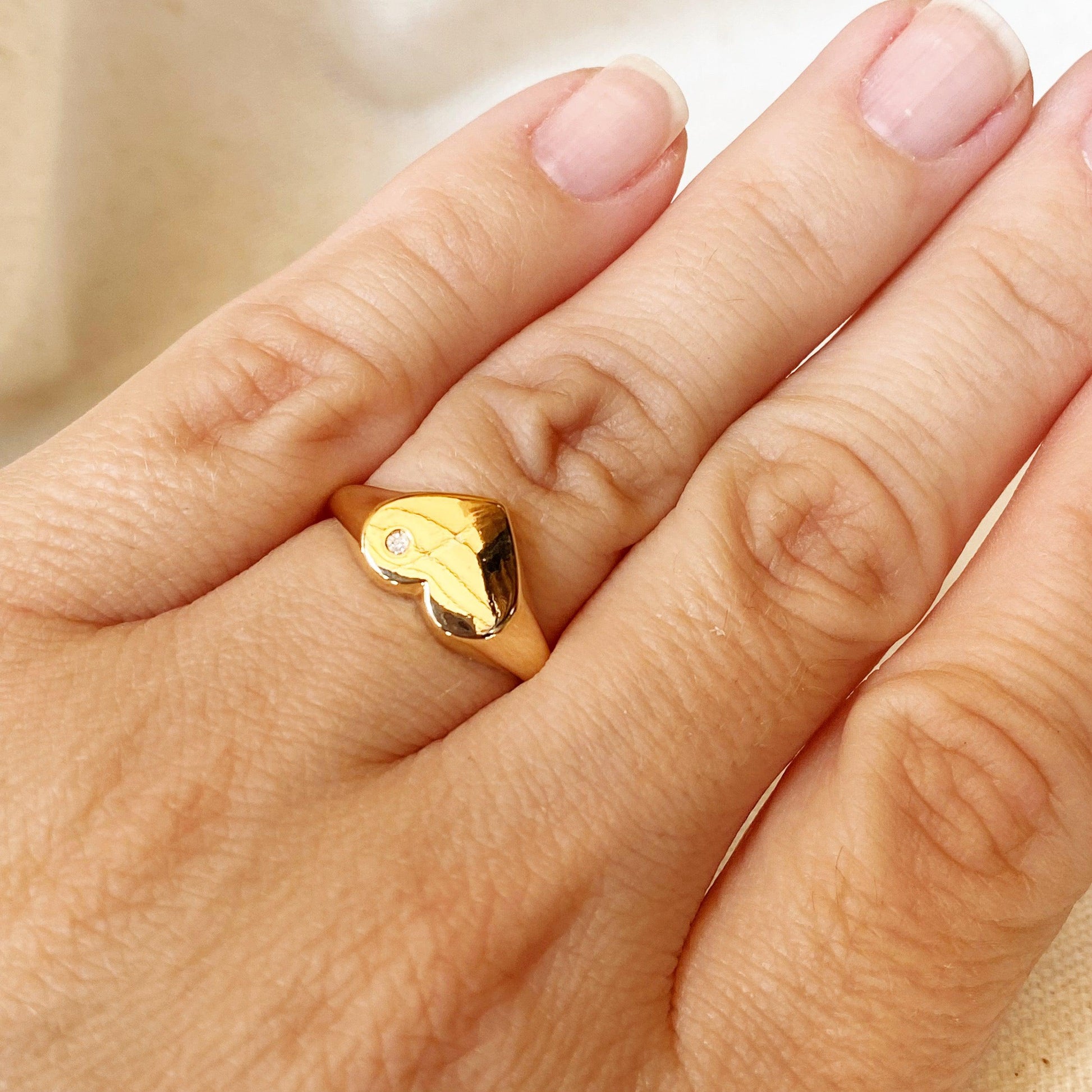 GoldFi 18k Gold Filled Heart Plate Top Ring