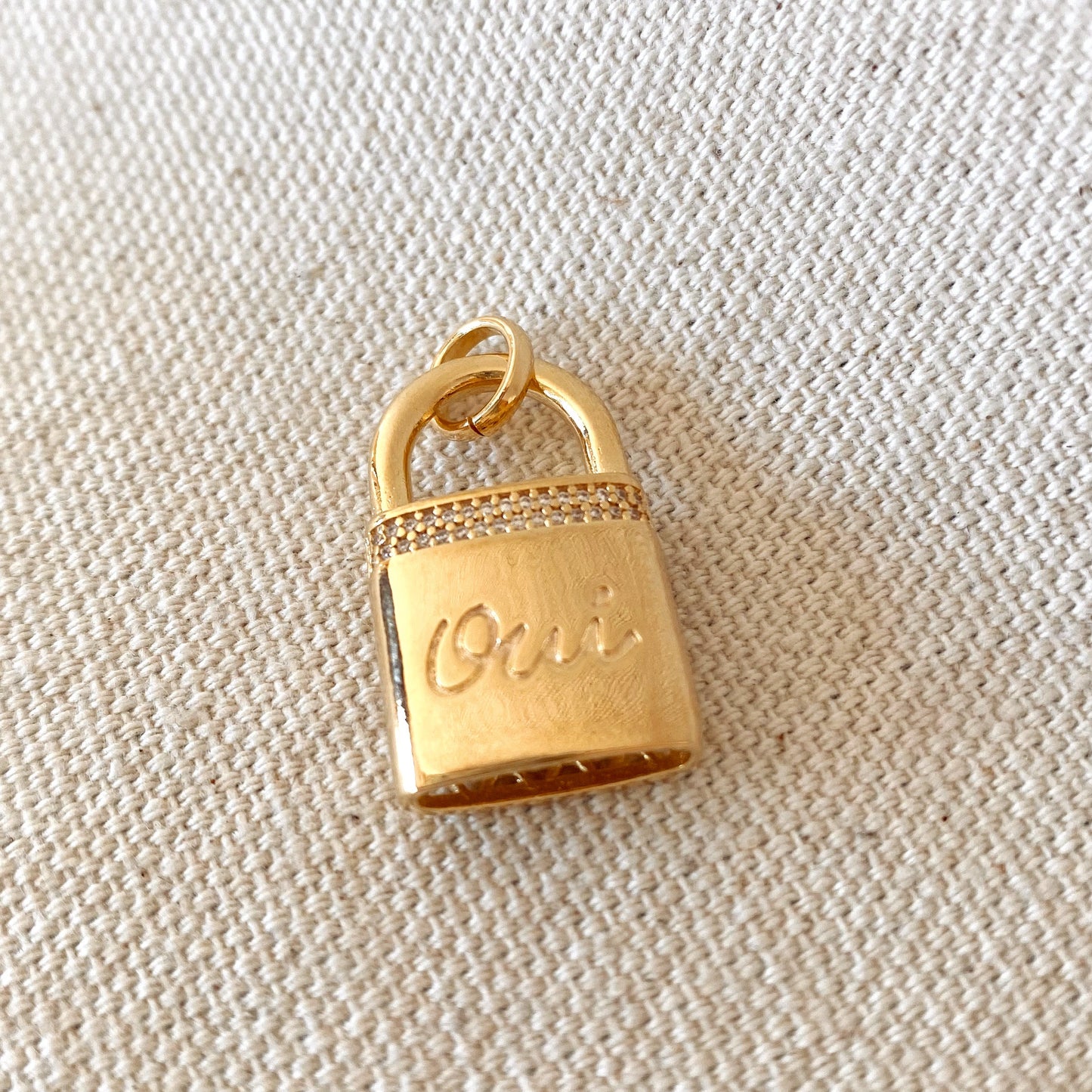 GoldFi 18k Gold Filled Oui Love Lock Pendant