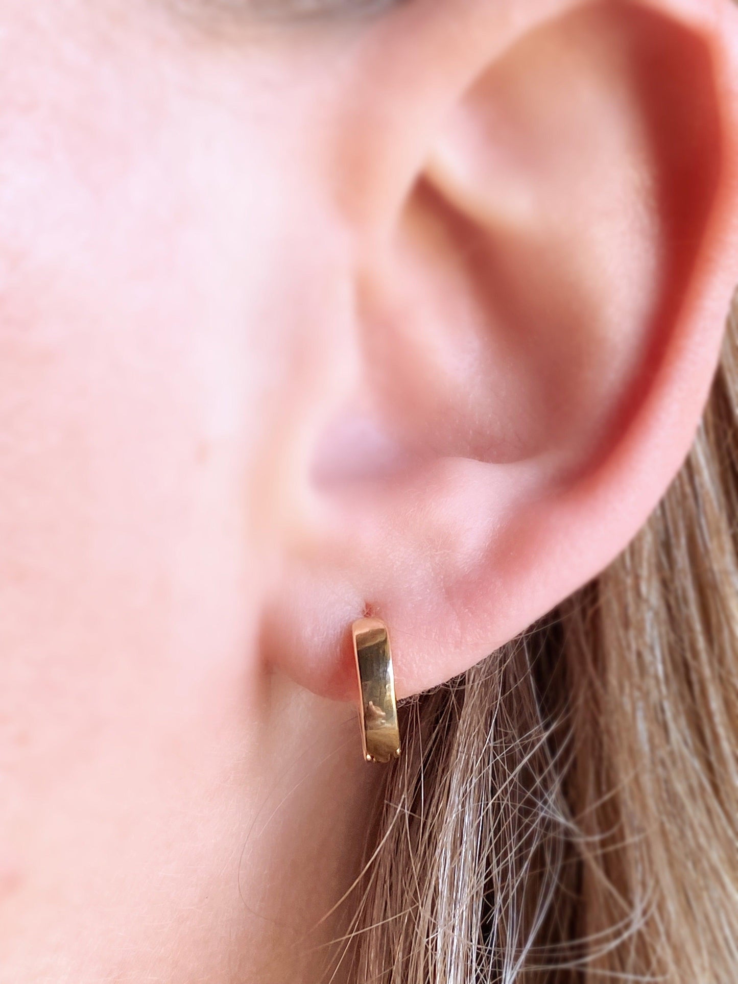 GoldFi 18k Gold Filled Petite Polished Clicker Earrings