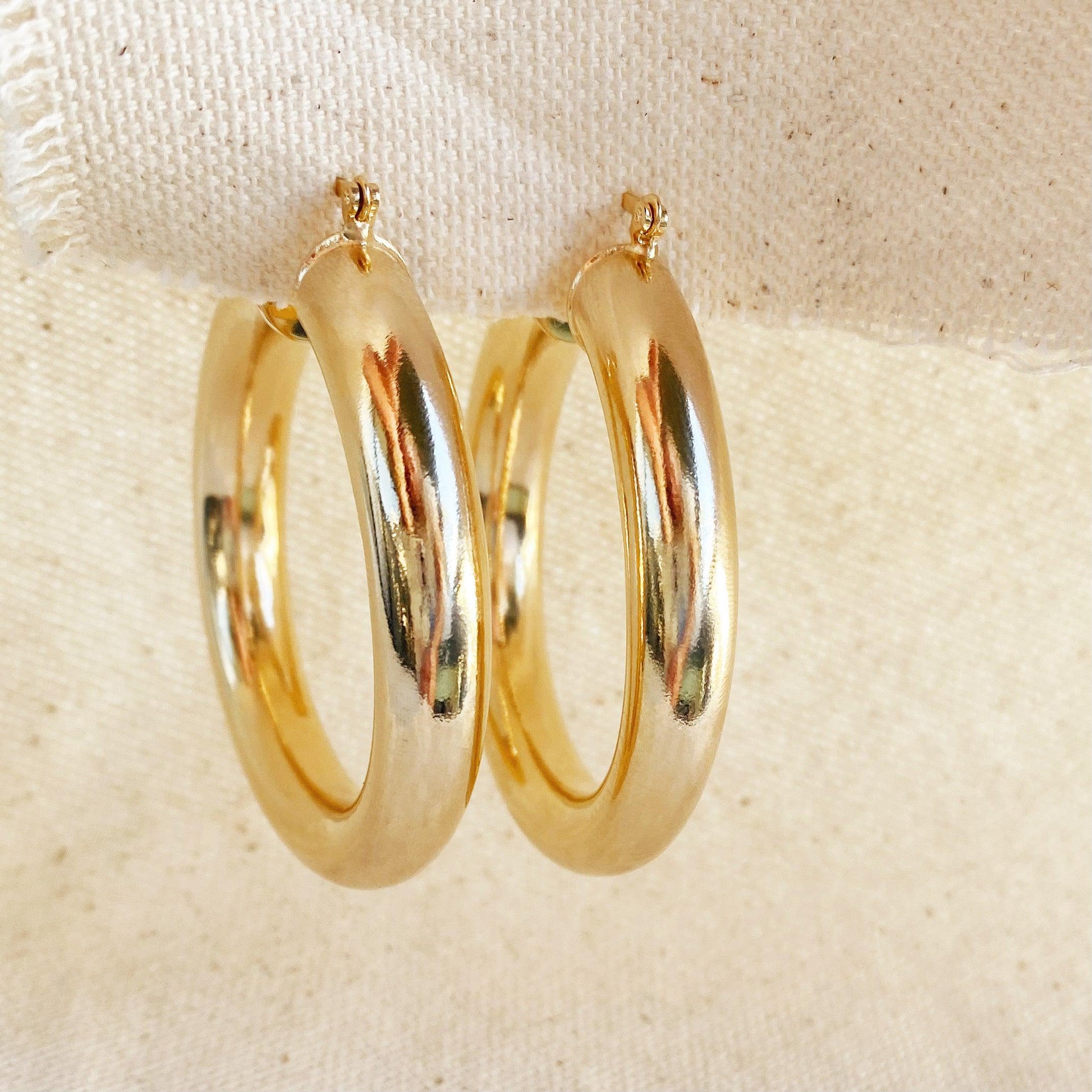 GoldFi Selena Design 18k Gold Filled Chunky Plain Tube Hoop Earrings