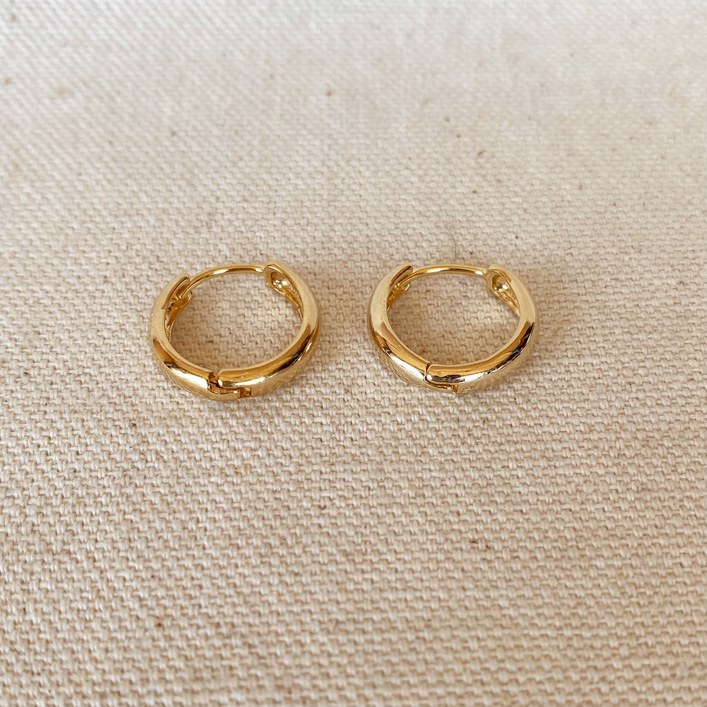 GoldFi 18k Gold Filled Plain Clicker Hoop Earrings