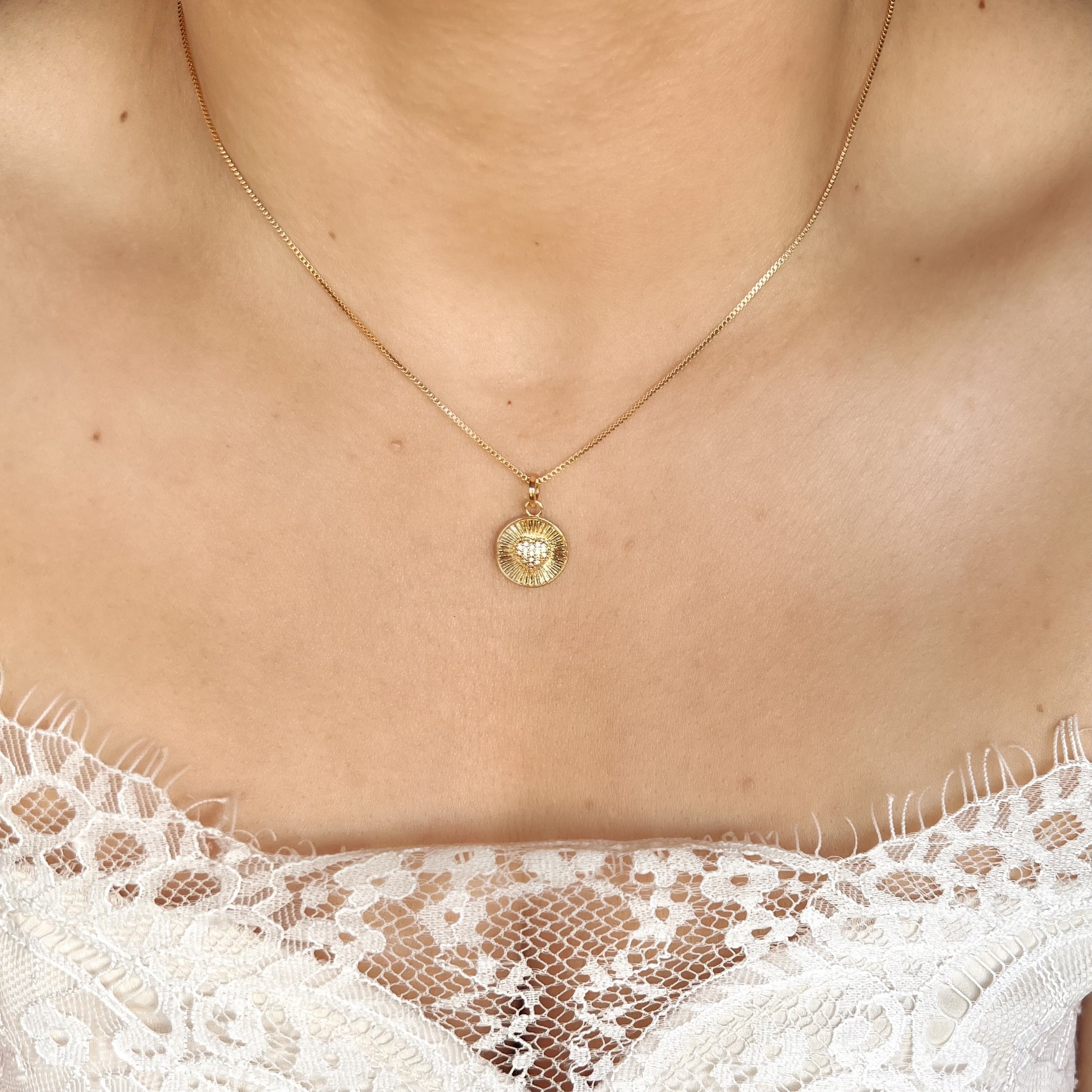 GoldFi 18k Gold Filled Spoke Textured Charm Heart Cubic Zirconia