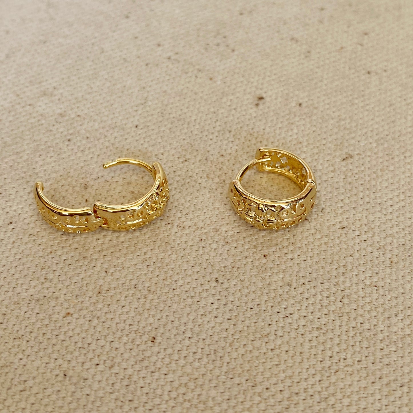 GoldFi 18k Gold Filled Vintage Flower Clicker Hoop Earrings