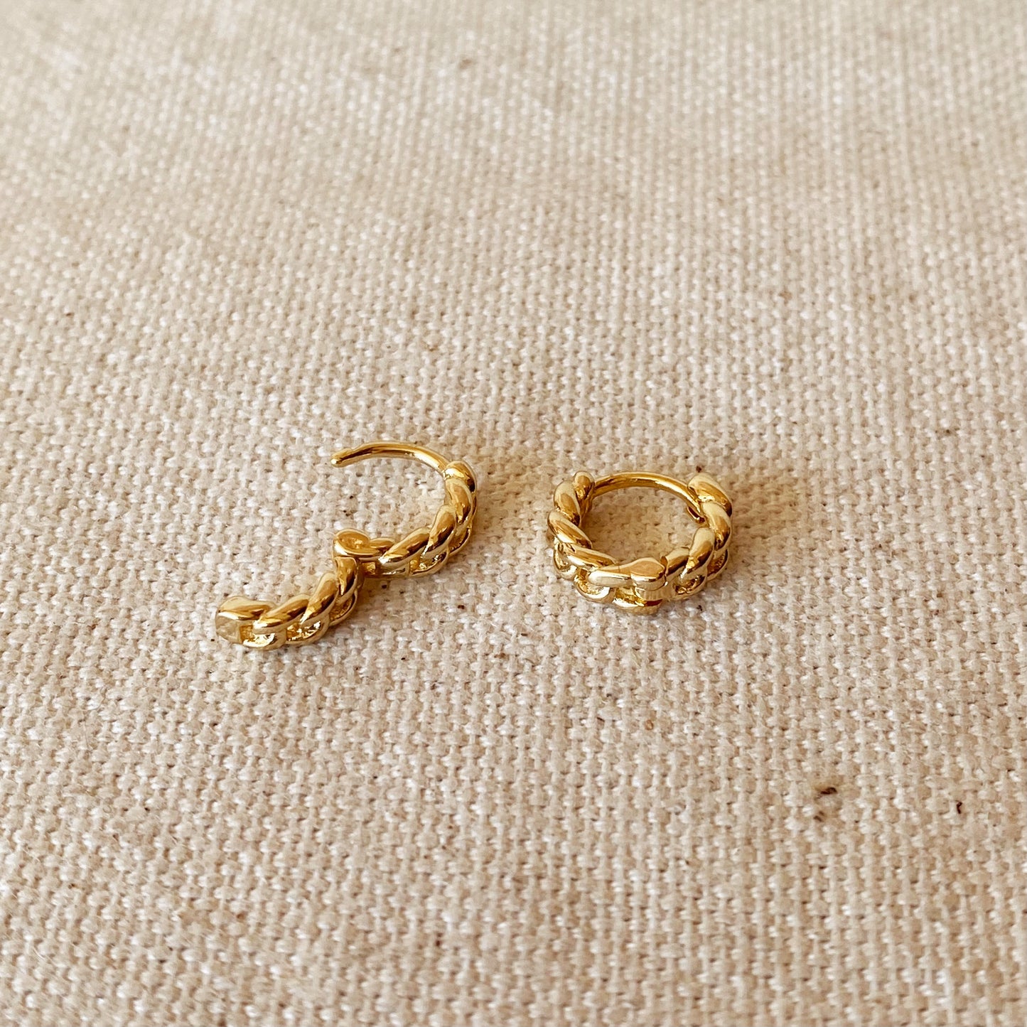 GoldFi 18k Gold Filled 2mm Cuban Chain Clicker Hoop Earring