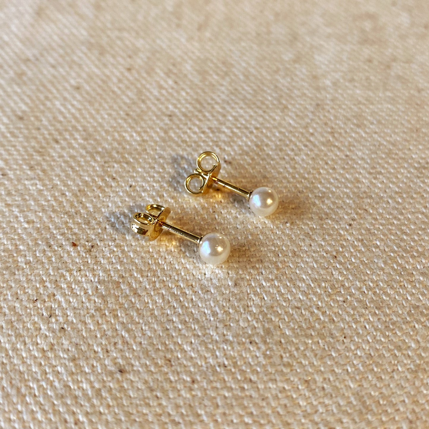18k Gold Filled 4mm Classic Pearl Stud