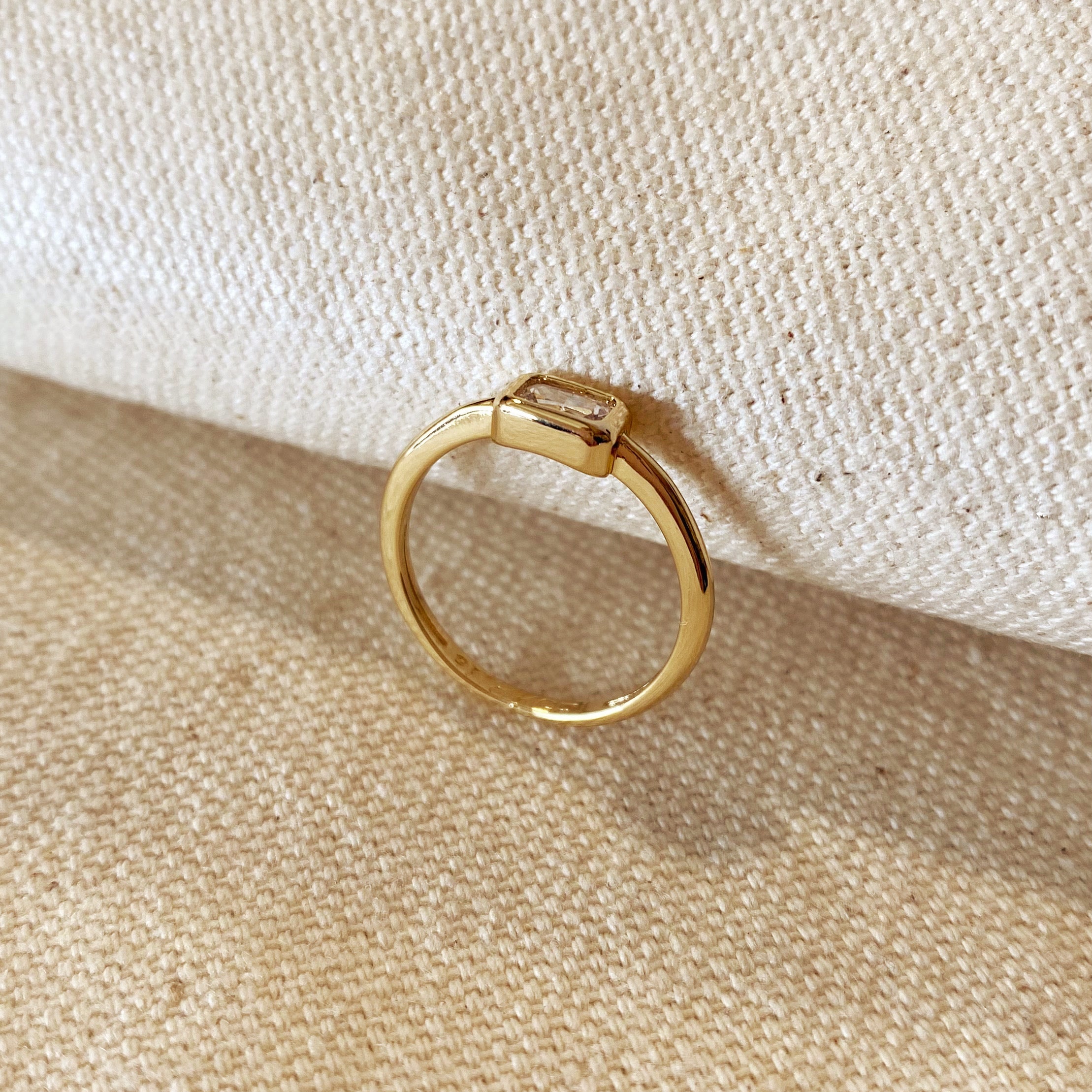 Rectangular Solitaire 18k Gold Filled Rectangle Solitaire Ring – GoldFi