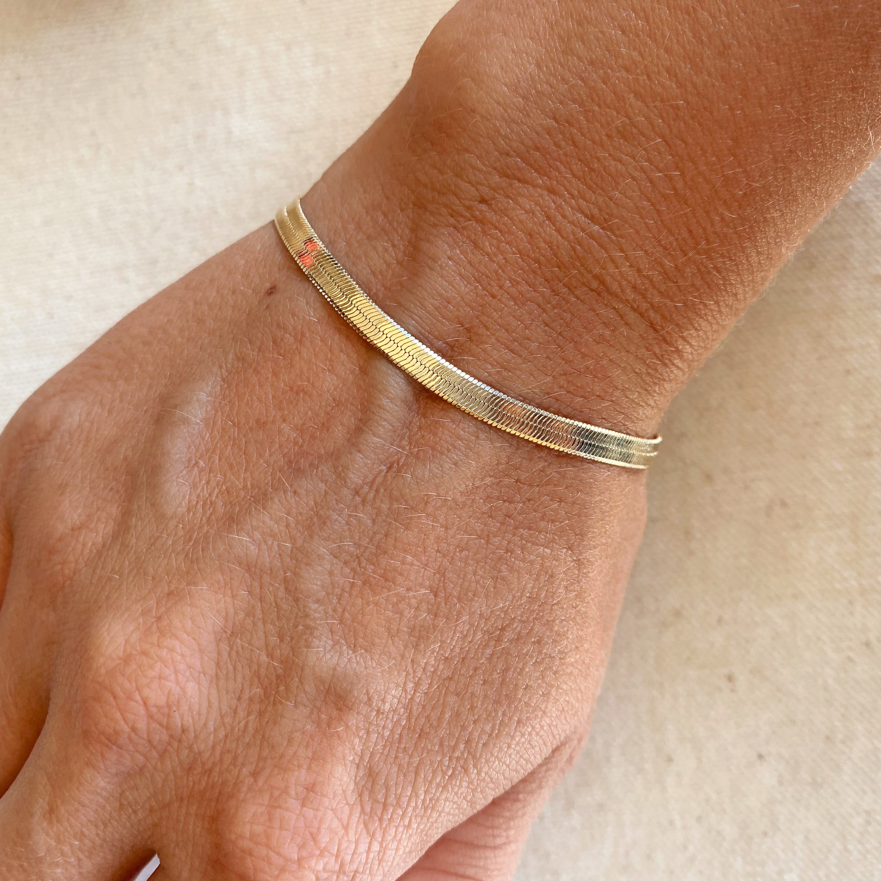 4MM Gold Ball Bracelet – kylar mack