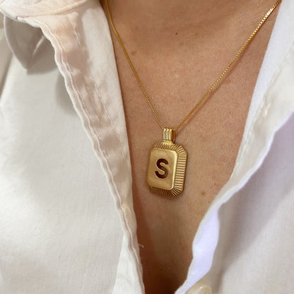 GoldFi 18k Gold Filled Initial Plate Pendant Letter S