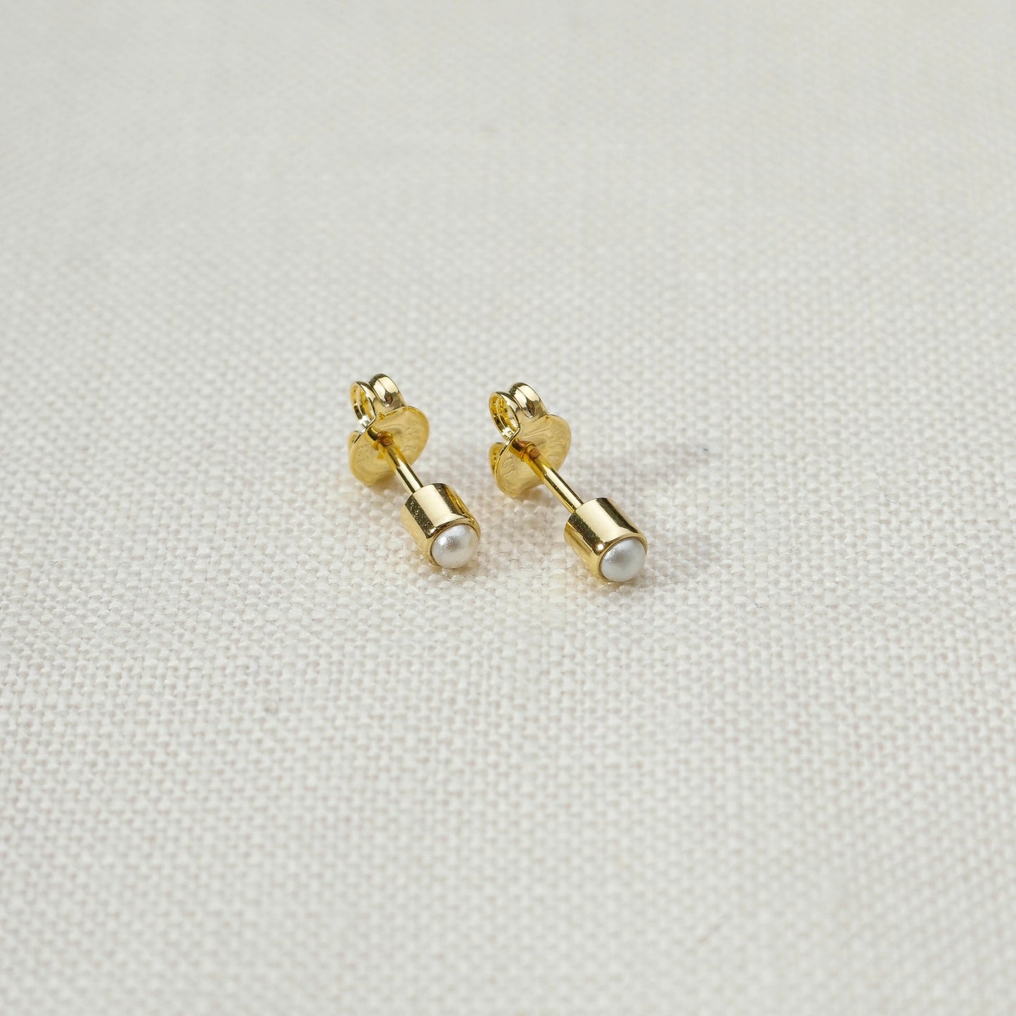 18k Gold Filled Mini Pearl Cabochon Stud Earrings