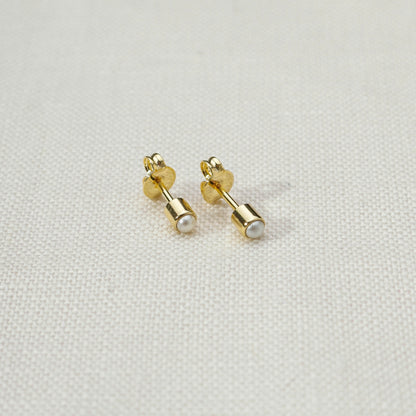 18k Gold Filled Mini Pearl Cabochon Stud Earrings