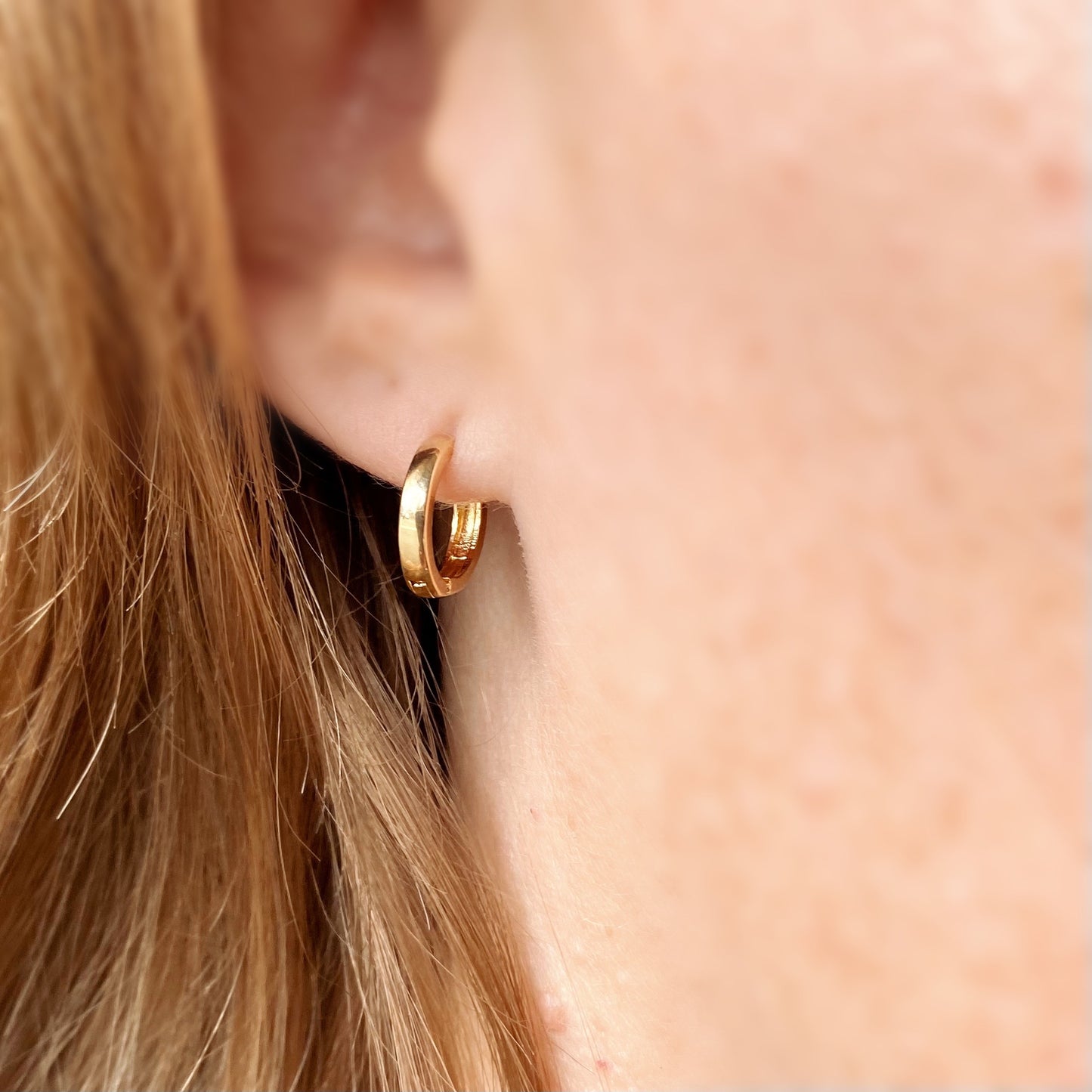 18k Gold Filled Plain 11mm Clicker Hoop Earrings
