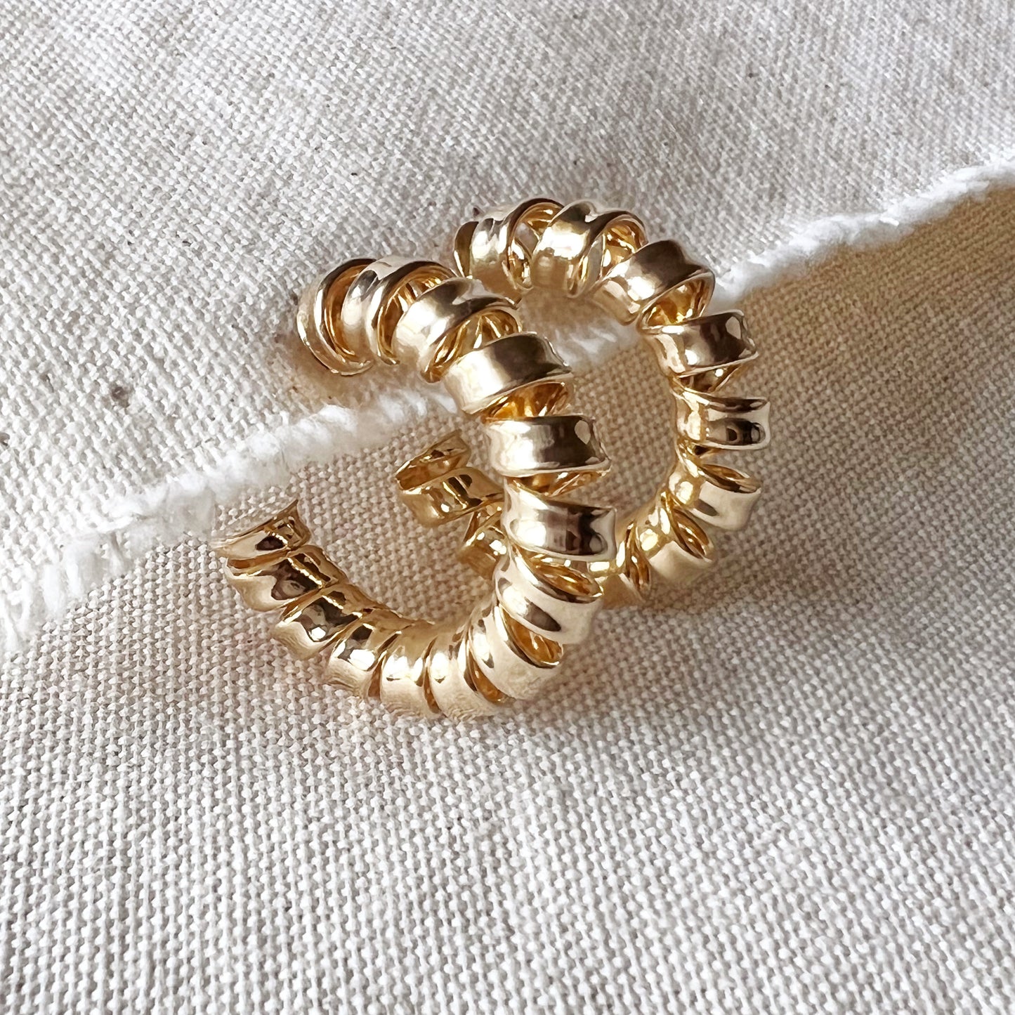 GoldFi 18k Gold Filled Curly C-Hoop Earrings Large