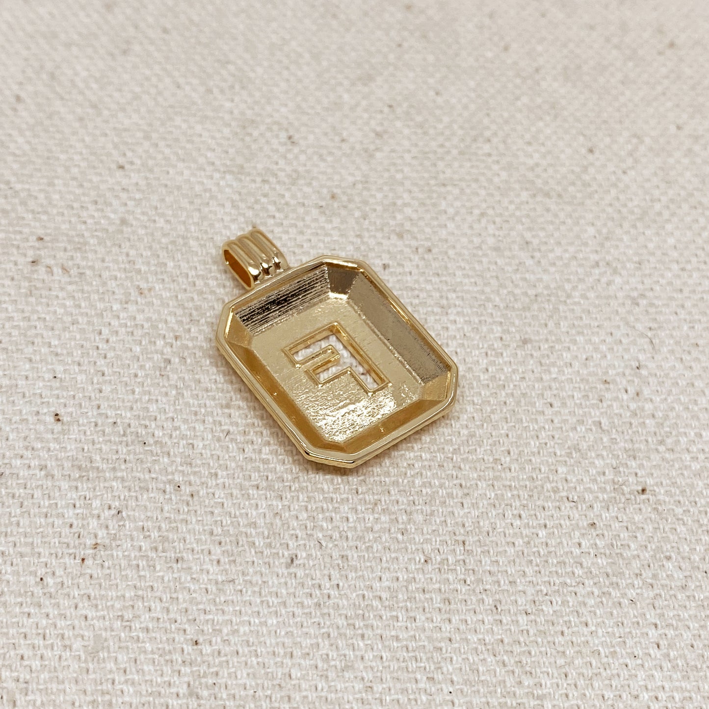 GoldFi 18k Gold Filled Initial Plate Pendant Letter F