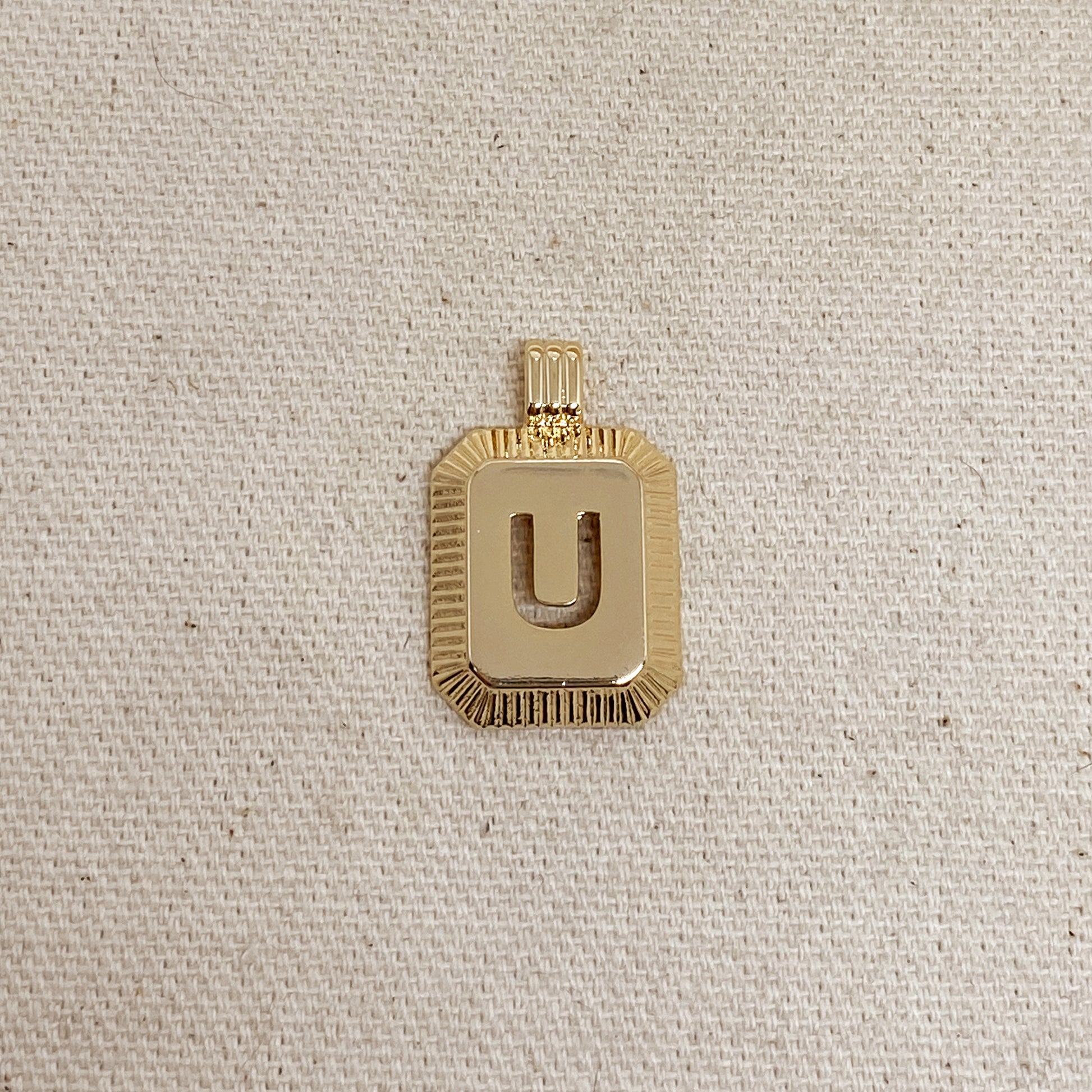 GoldFi 18k Gold Filled Initial Plate Pendant Letter U