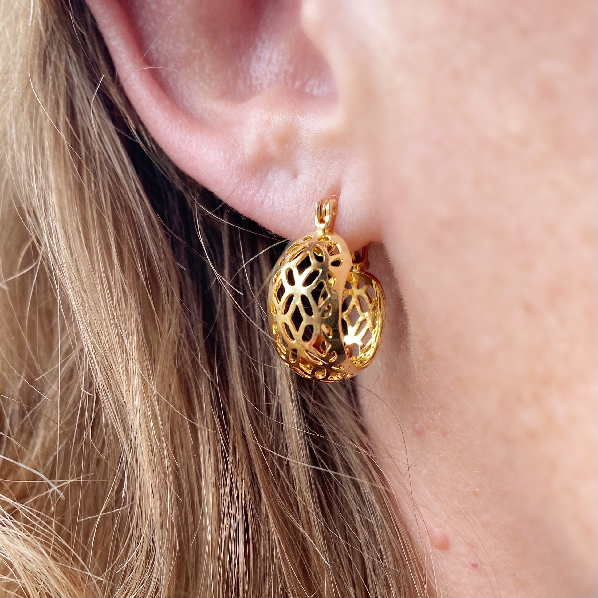 18k Gold Filled Vintage Detailed Hoop Earrings