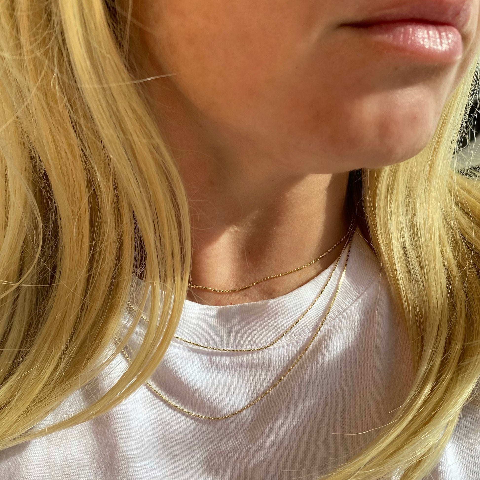 Dainty wholesale jewelry deals