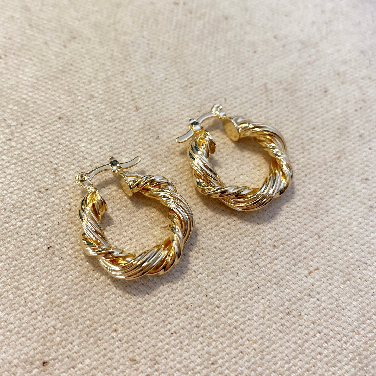 18k Gold Filled 21mm Double Twisted Tube Hoop Earrings