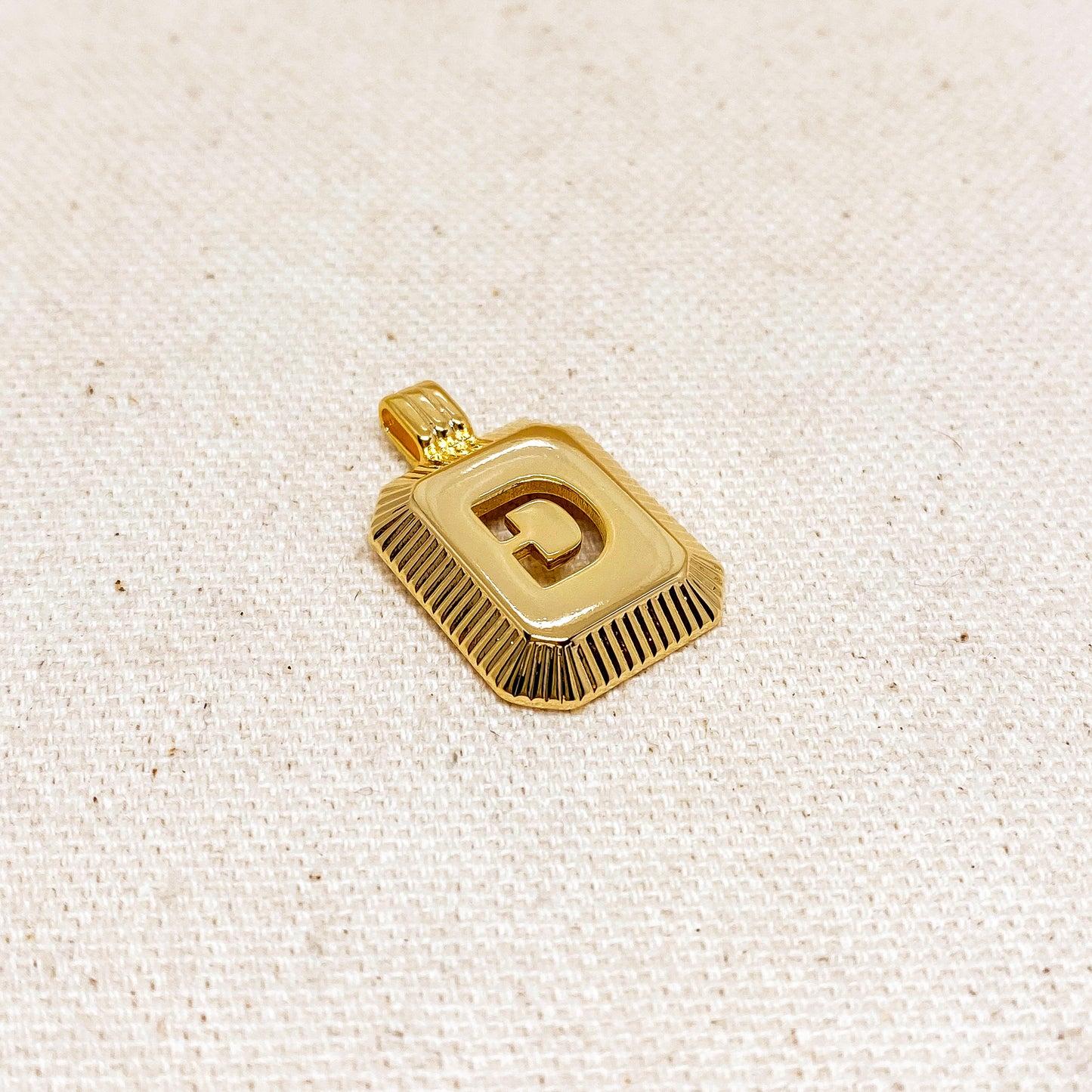 GoldFi 18k Gold Filled Initial Plate Pendant Letter D