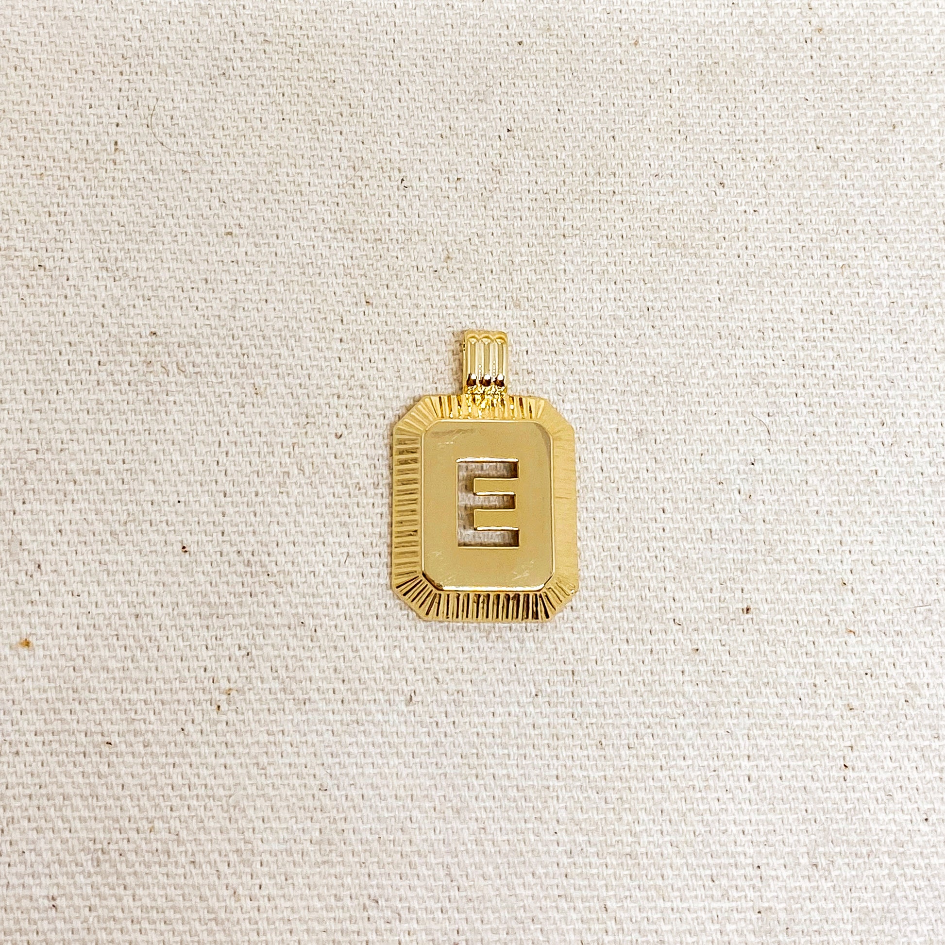 GoldFi 18k Gold Filled Initial Plate Pendant Letter E